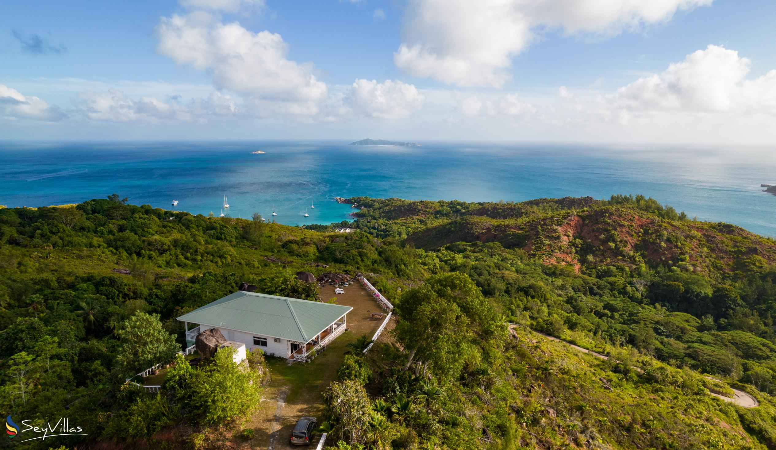 Foto 2: Maison du Soleil - Aussenbereich - Praslin (Seychellen)