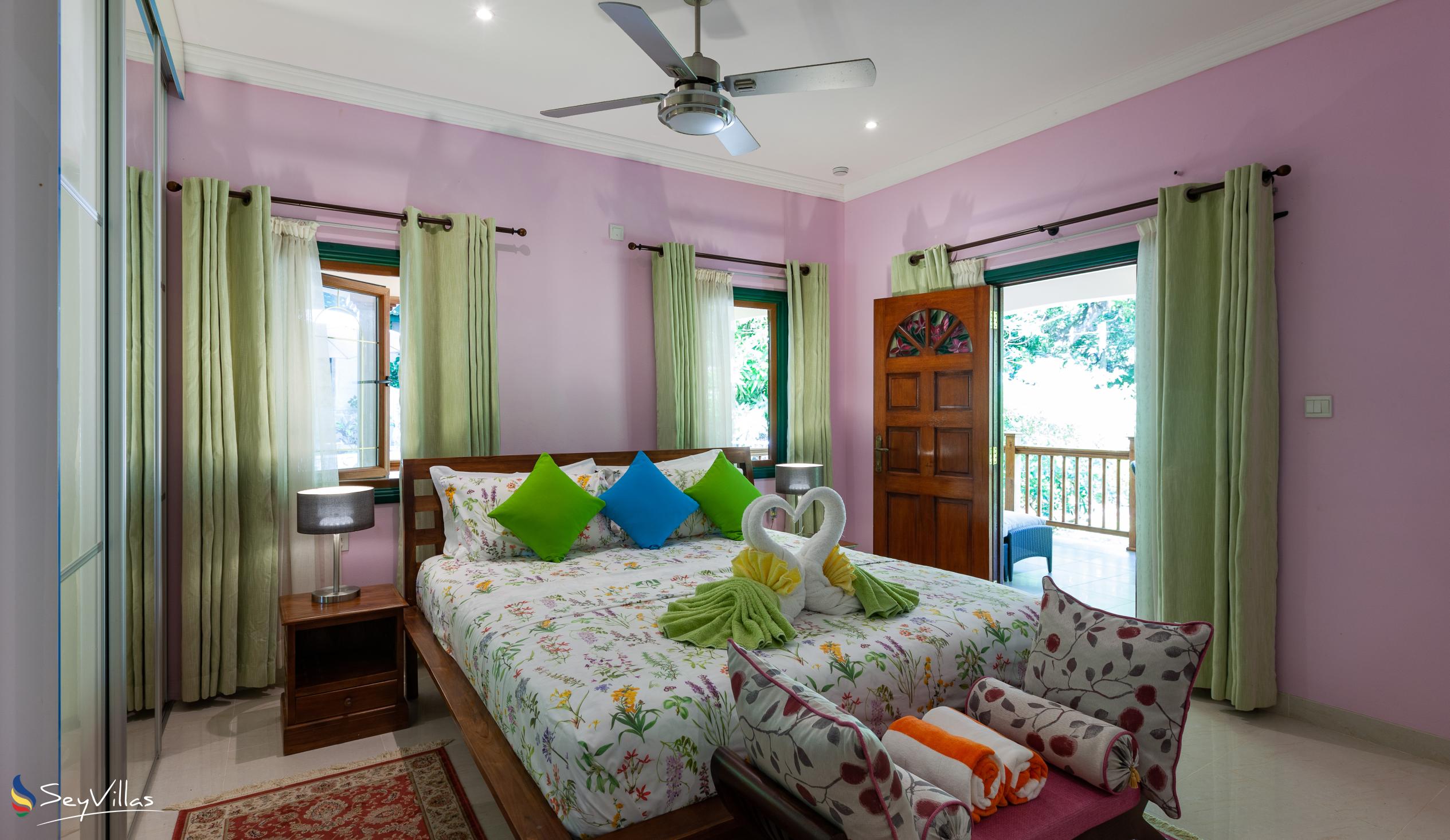 Photo 40: Pension Michel - Villa Roche Bois - Superior Room - La Digue (Seychelles)