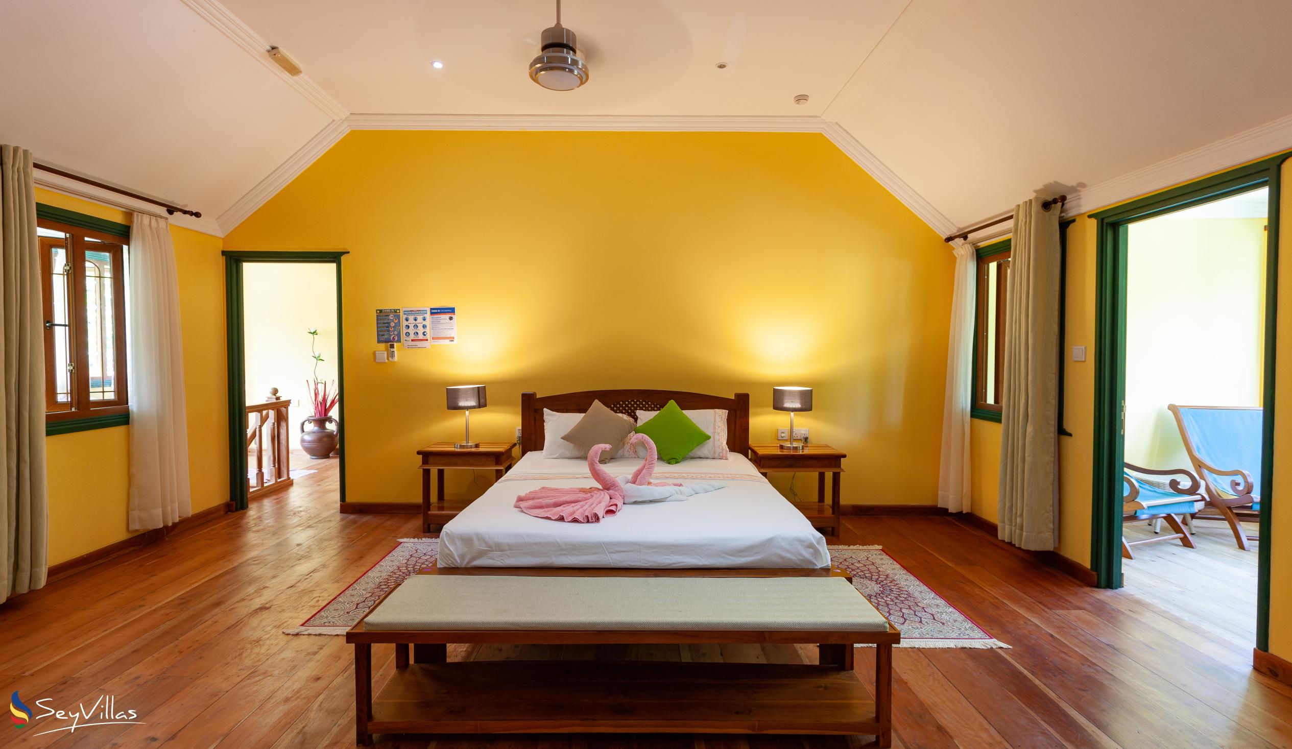 Photo 74: Pension Michel - Villa Roche Bois - Family Room - La Digue (Seychelles)