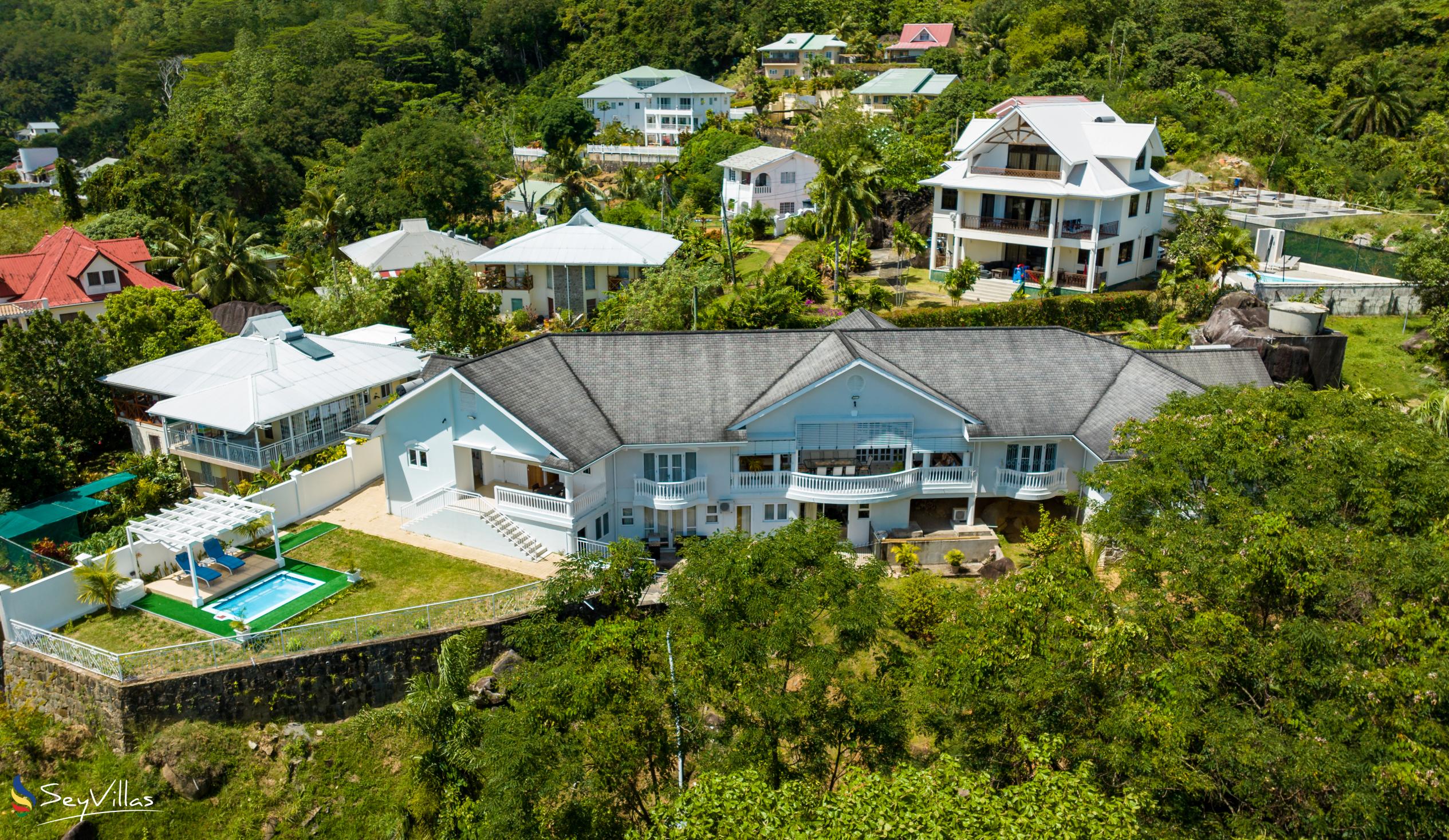 Foto 2: Villa Jasmin - Aussenbereich - Mahé (Seychellen)