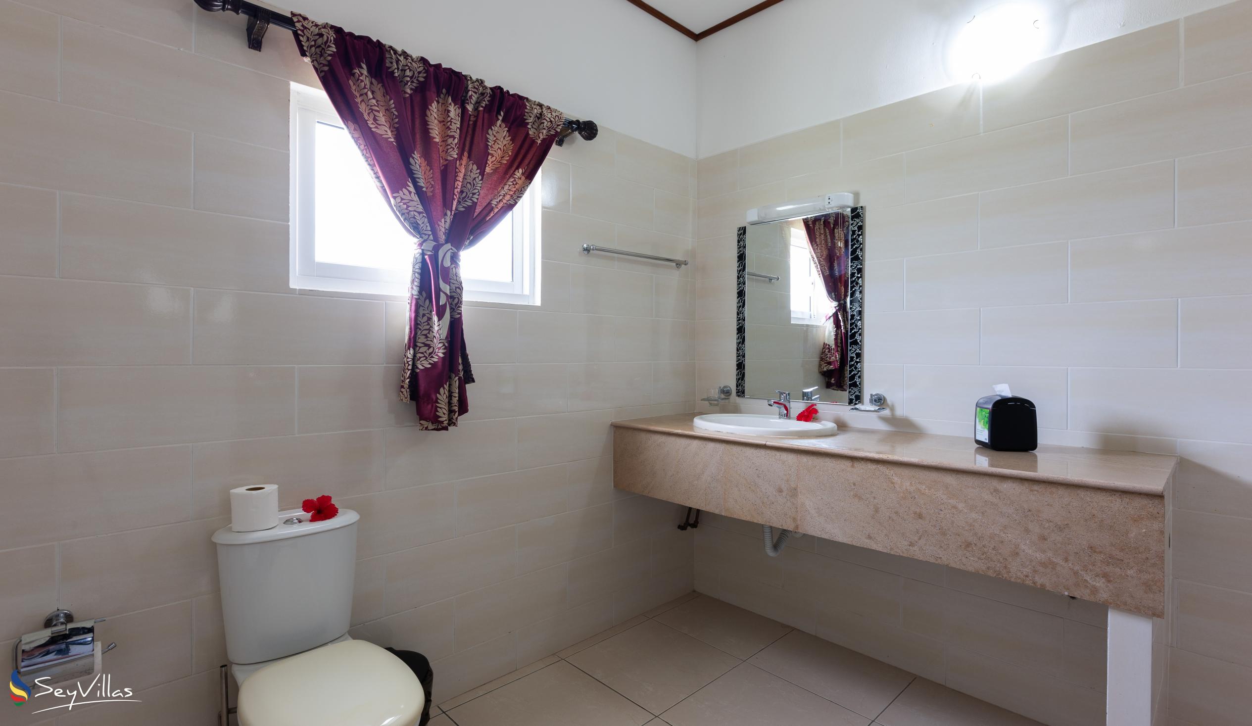 Foto 35: Casadani Luxury Guest House - Standardzimmer - Praslin (Seychellen)