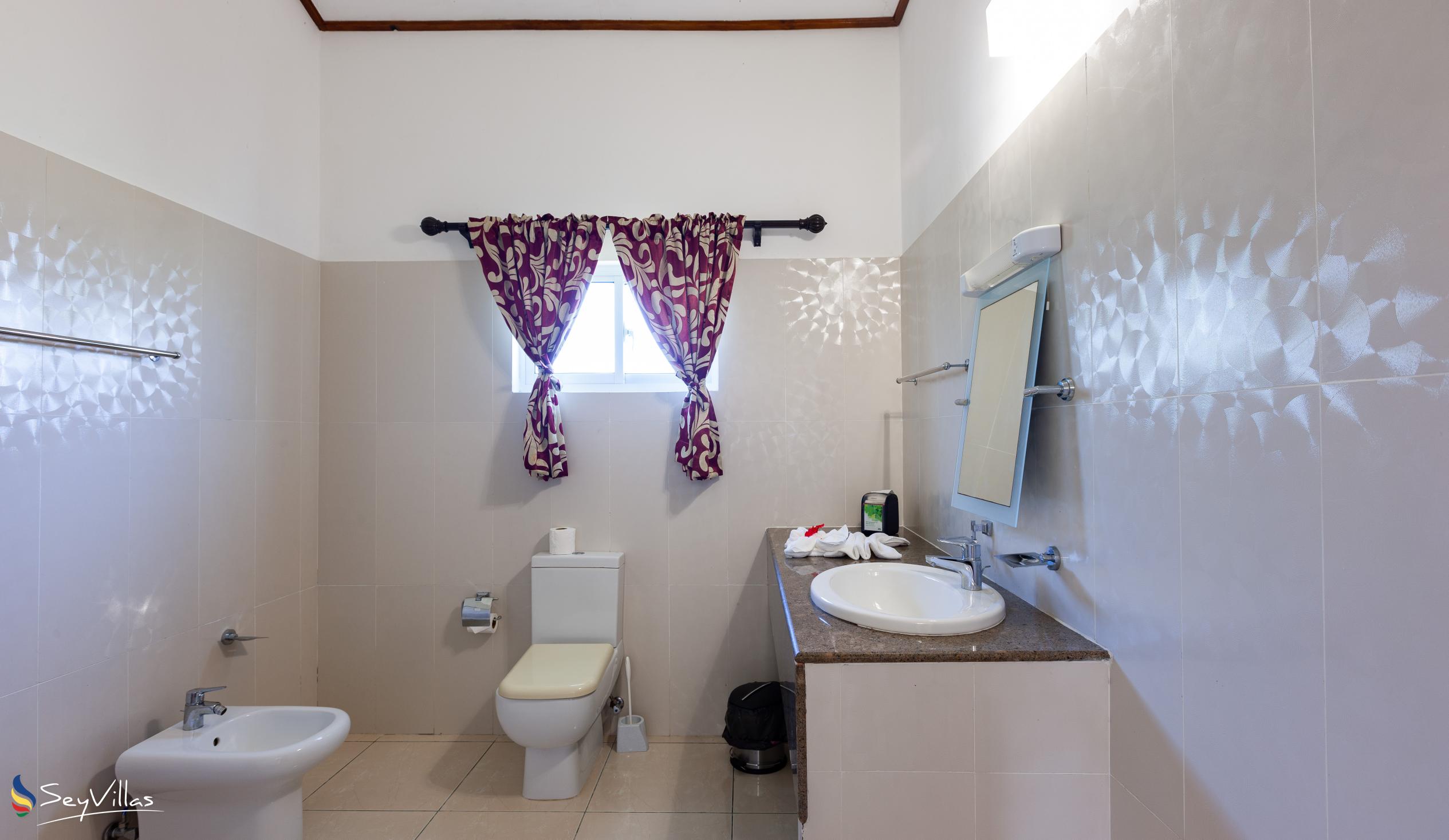 Foto 53: Casadani Luxury Guest House - 1-Schlafzimmer-Familienappartement - Praslin (Seychellen)
