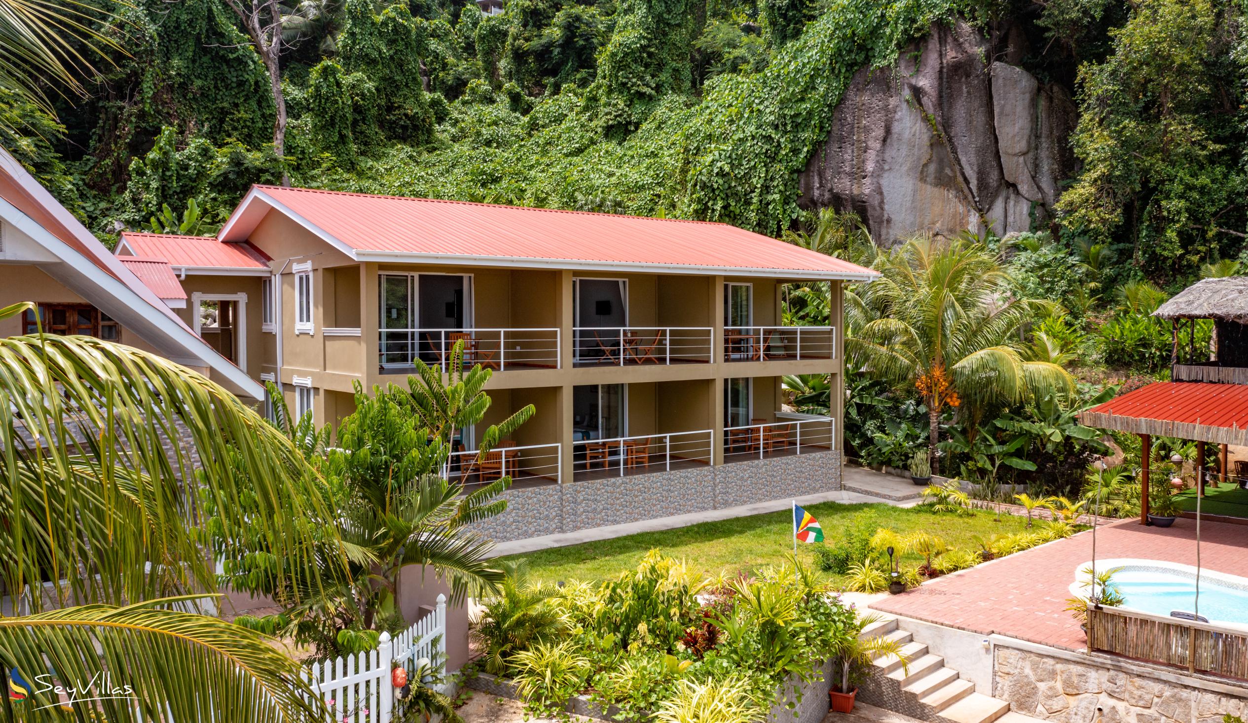 Foto 3: Auguste Holiday Residence - Extérieur - Mahé (Seychelles)