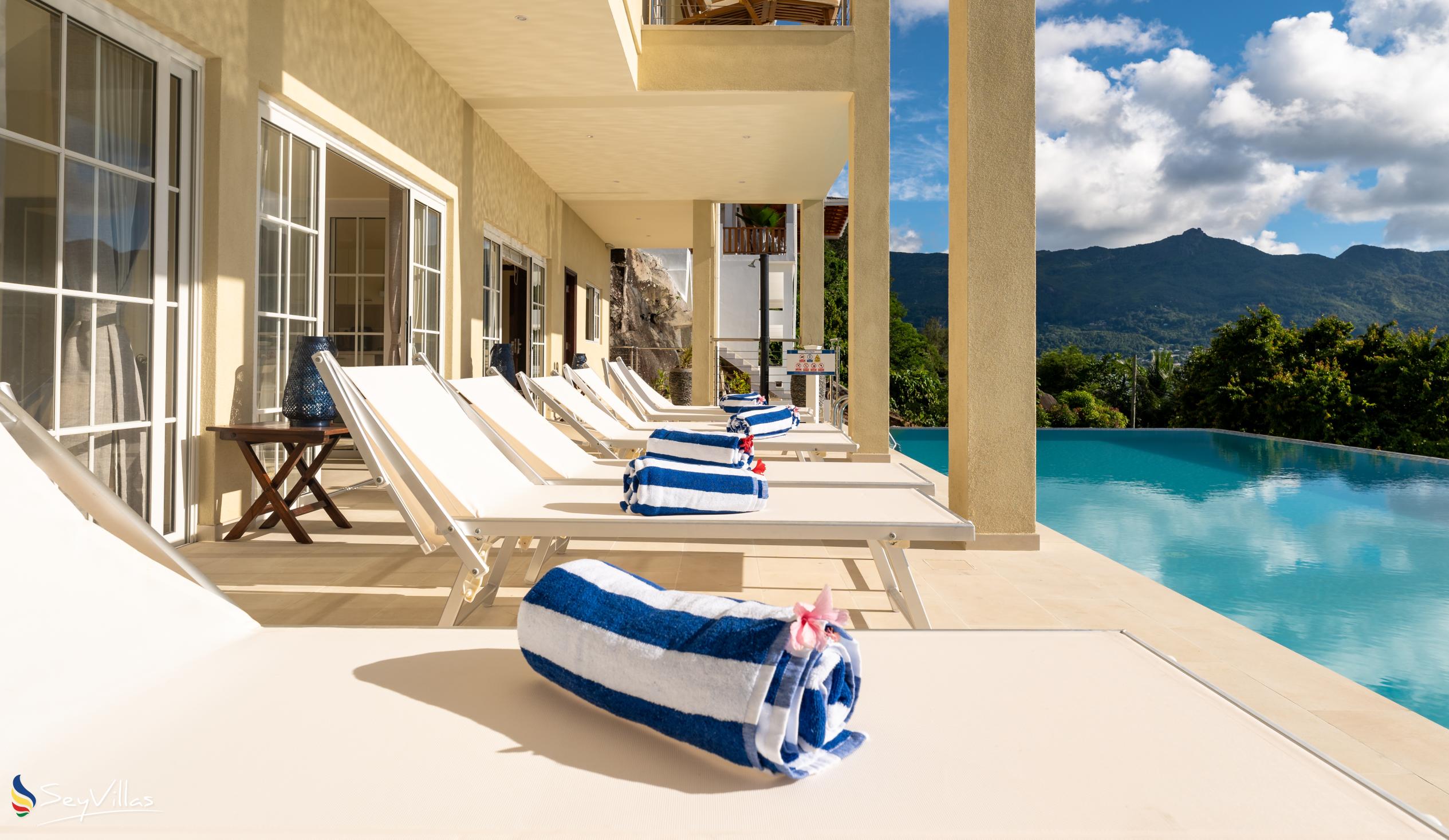 Foto 11: Villa Panoramic Seaview - Aussenbereich - Mahé (Seychellen)