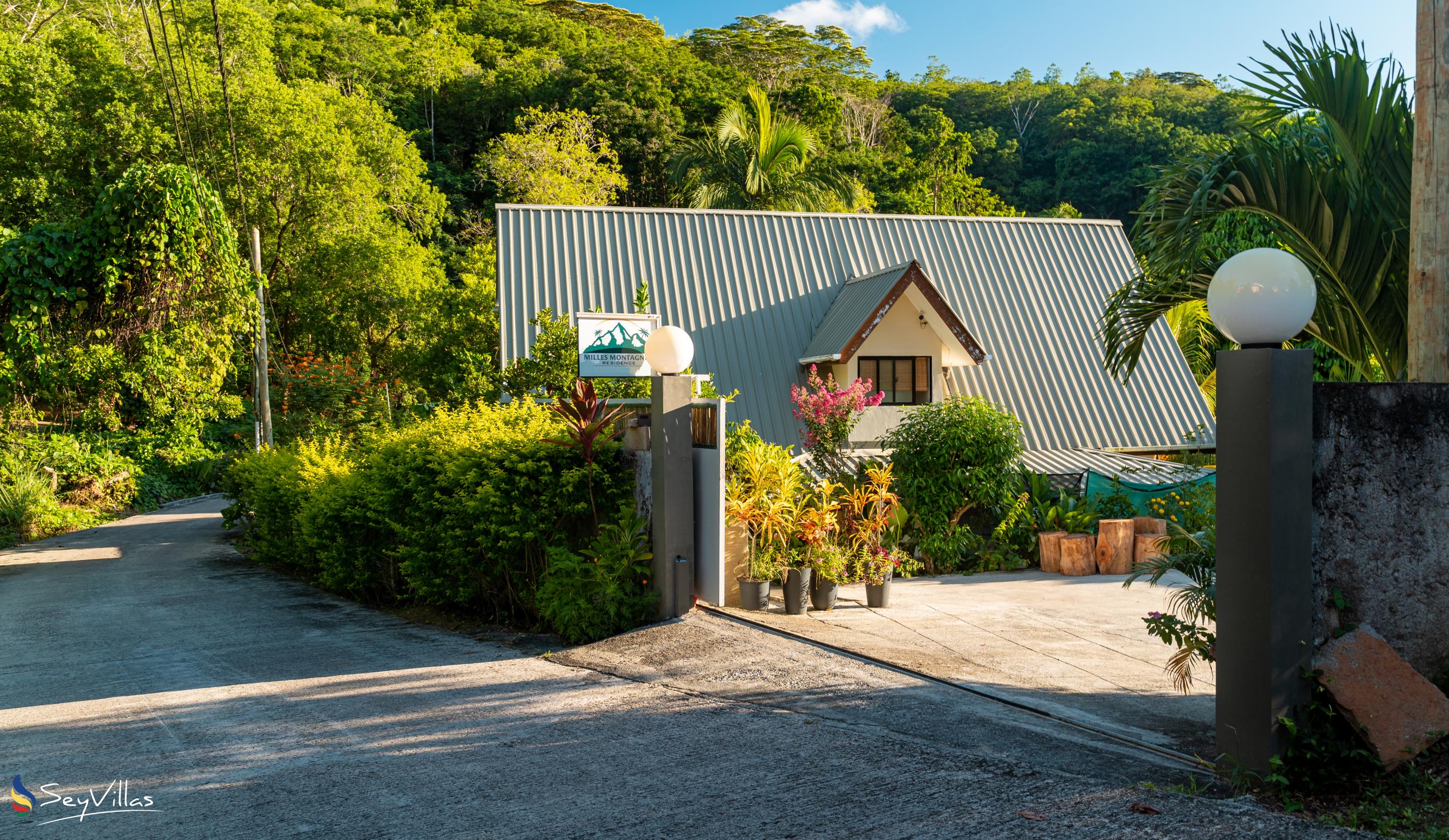 Foto 19: Milles Montagnes Residence - Aussenbereich - Mahé (Seychellen)