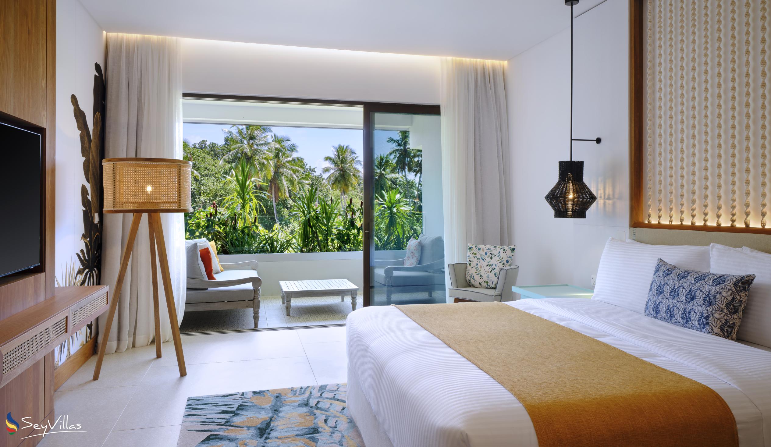 Foto 33: laila Resort - Deluxe Zimmer mit teilweisem Meerblick - Mahé (Seychellen)