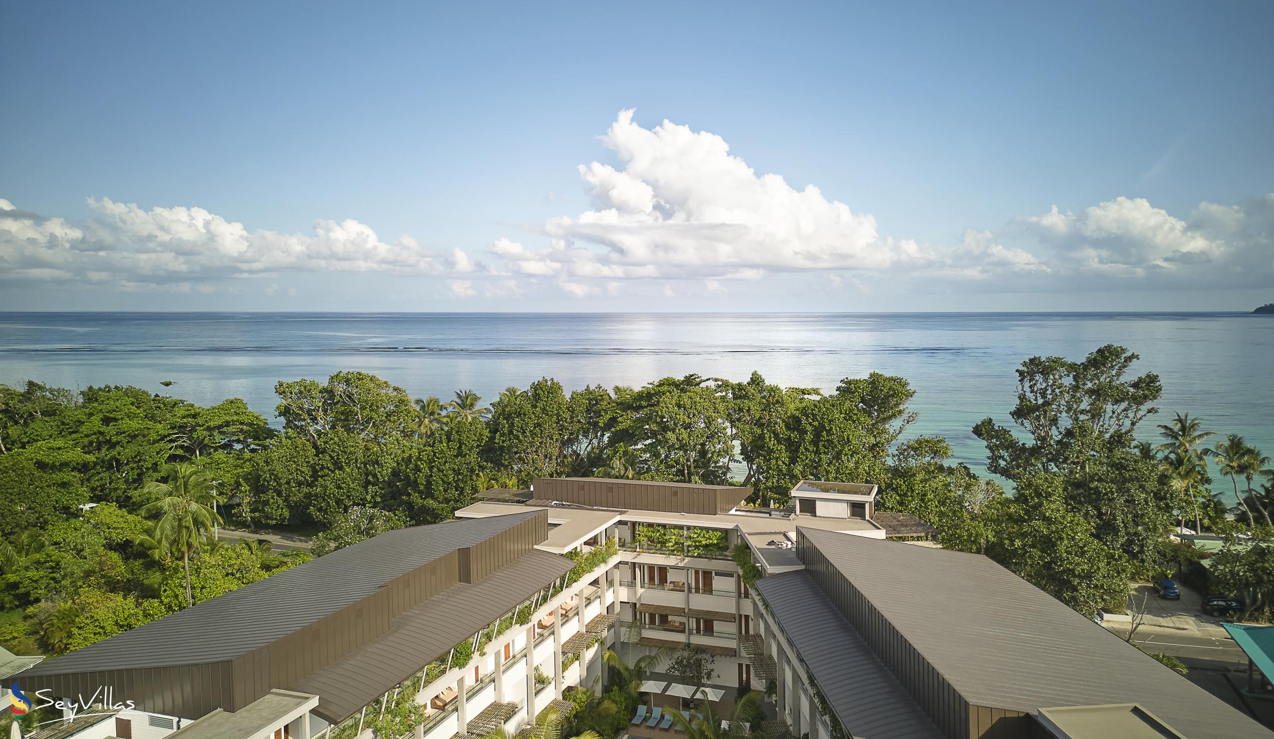 Photo 2: laila Resort - Outdoor area - Mahé (Seychelles)