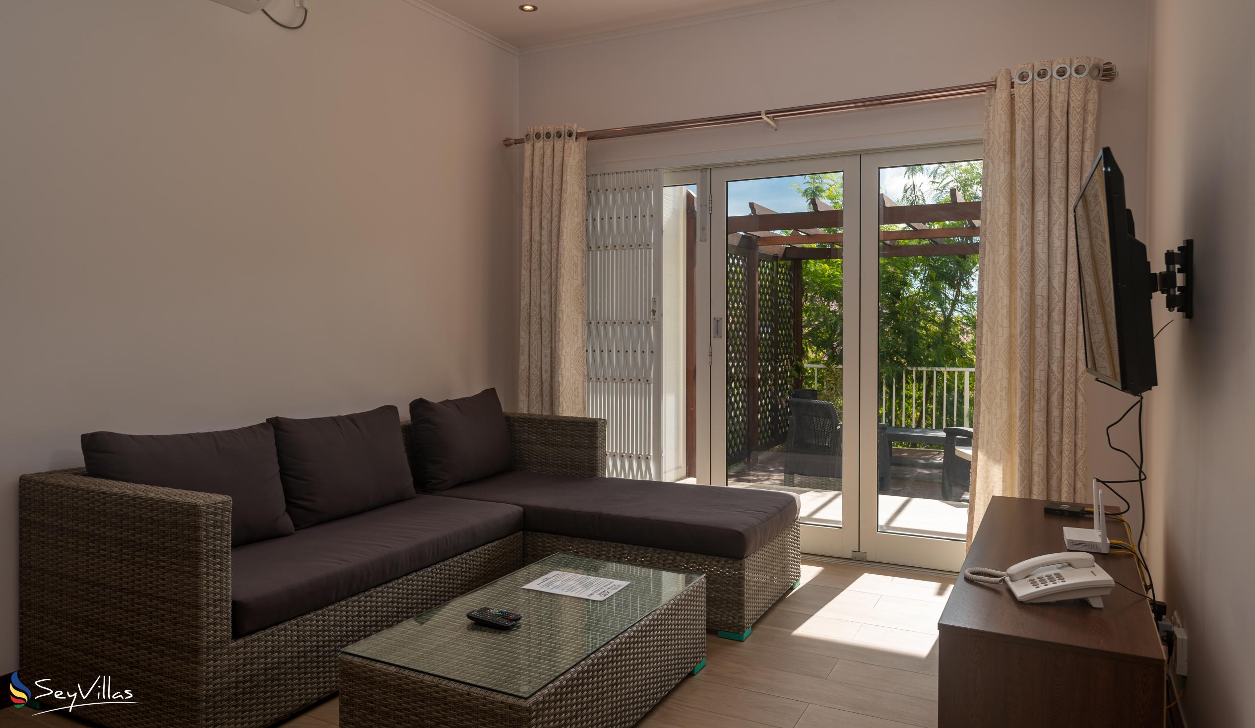 Foto 60: Crystal Shores Self Catering Apartments - Appartamento vista sul giardino - Mahé (Seychelles)