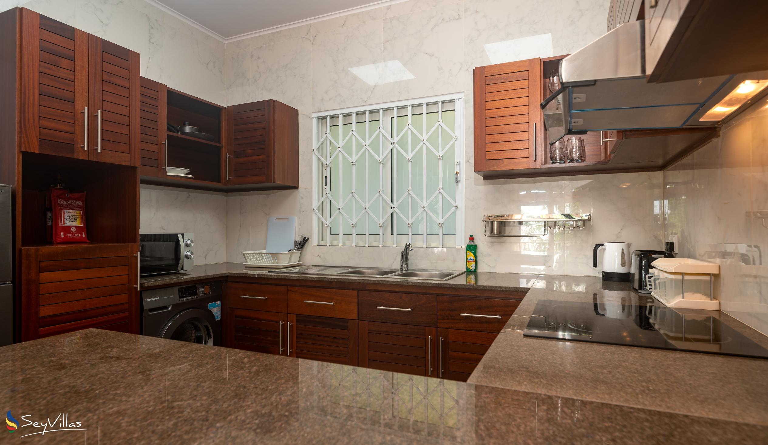 Foto 63: Crystal Shores Self Catering Apartments - Appartement mit Gartenblick - Mahé (Seychellen)
