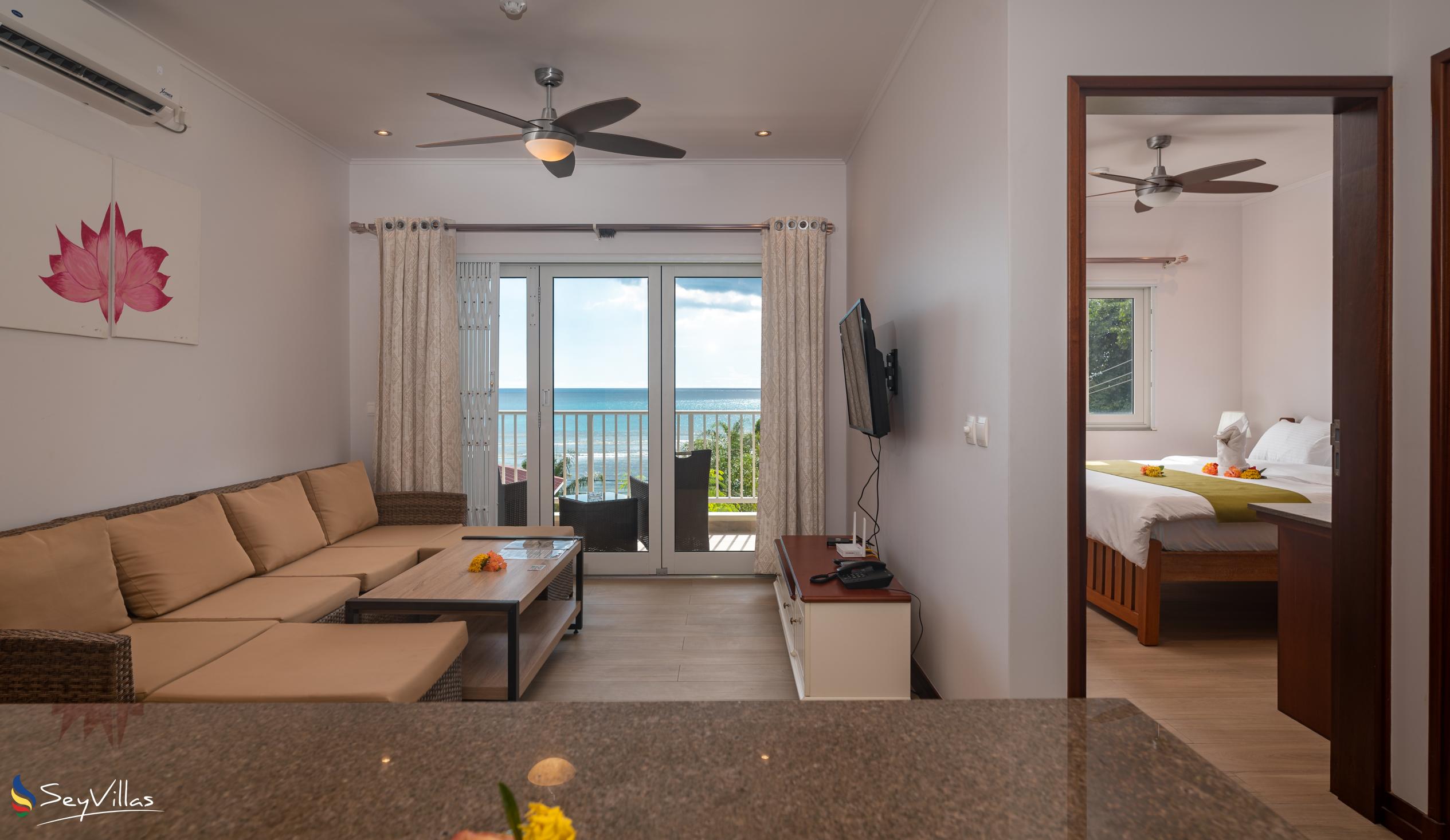 Foto 41: Crystal Shores Self Catering Apartments - Appartement mit Meerblick - Mahé (Seychellen)