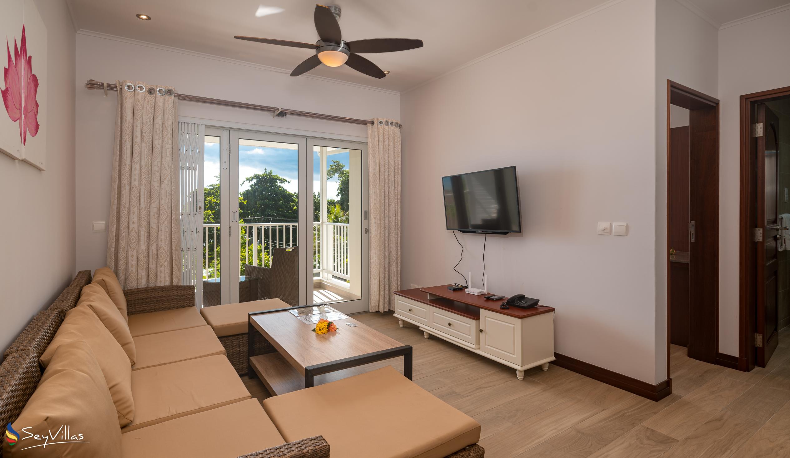 Foto 35: Crystal Shores Self Catering Apartments - Appartement mit Meerblick - Mahé (Seychellen)