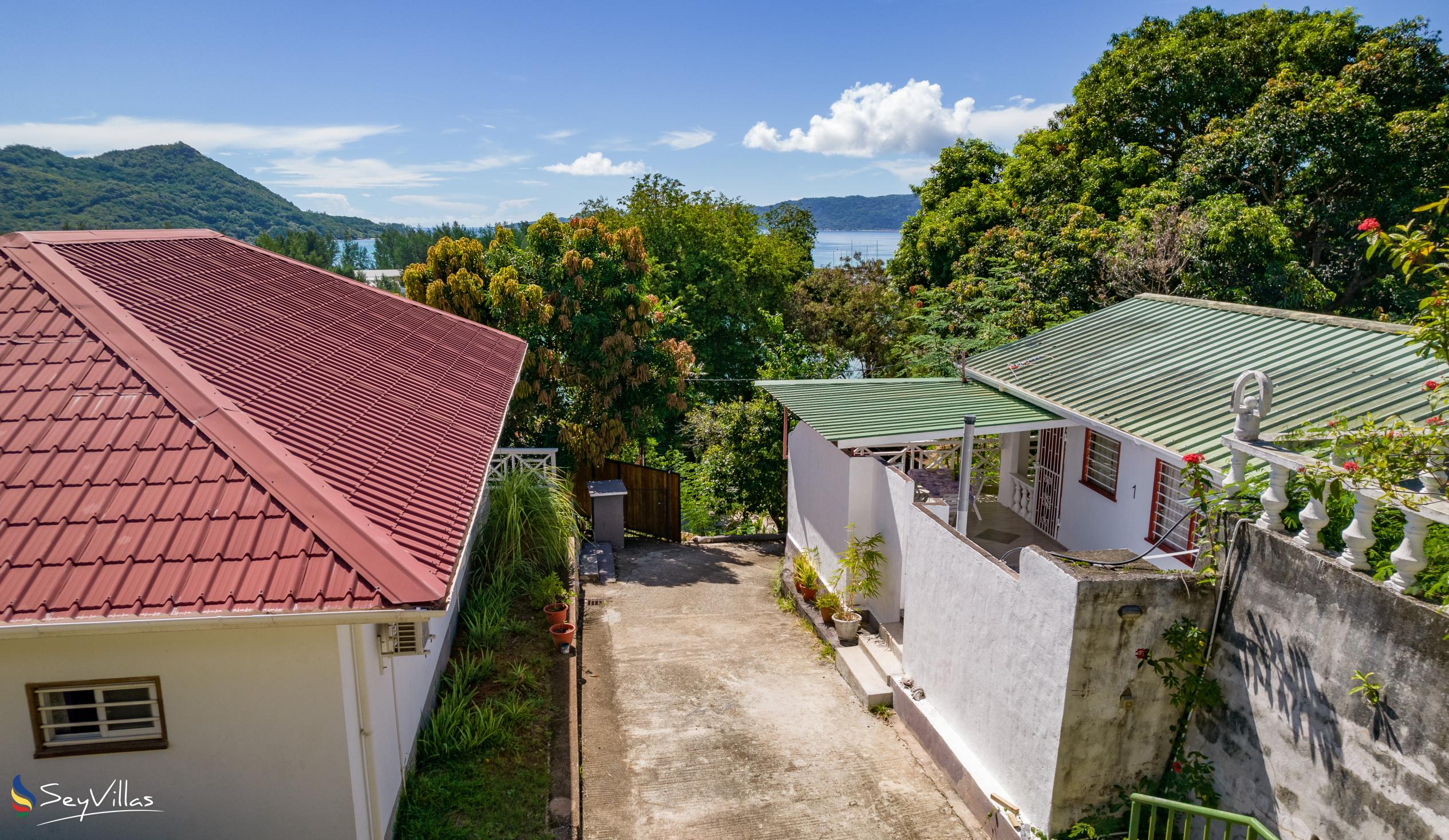 Foto 2: Baie Ste Anne Maison des Vacanze - Aussenbereich - Praslin (Seychellen)
