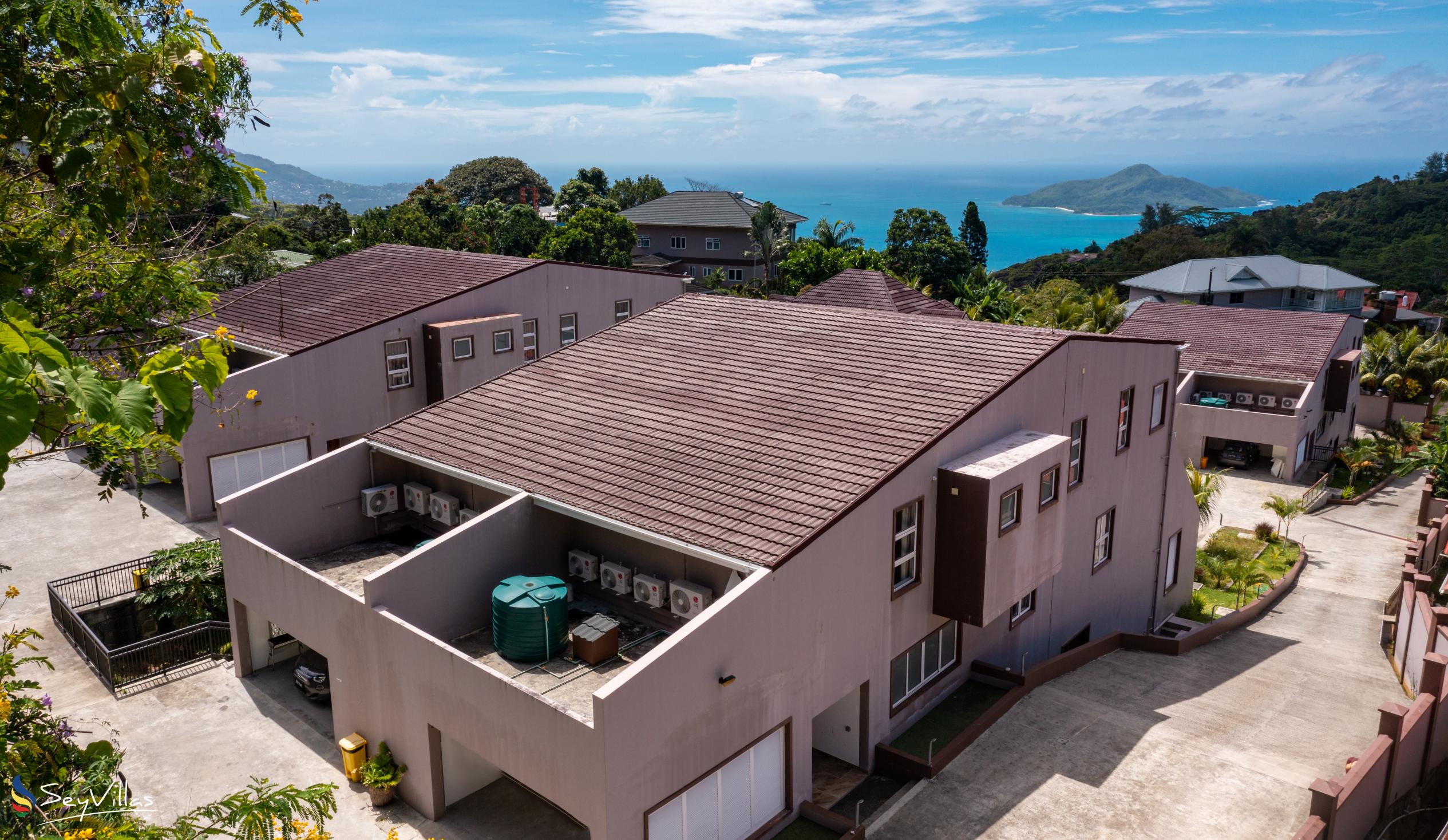 Foto 9: Cliffhanger Villas - Aussenbereich - Mahé (Seychellen)