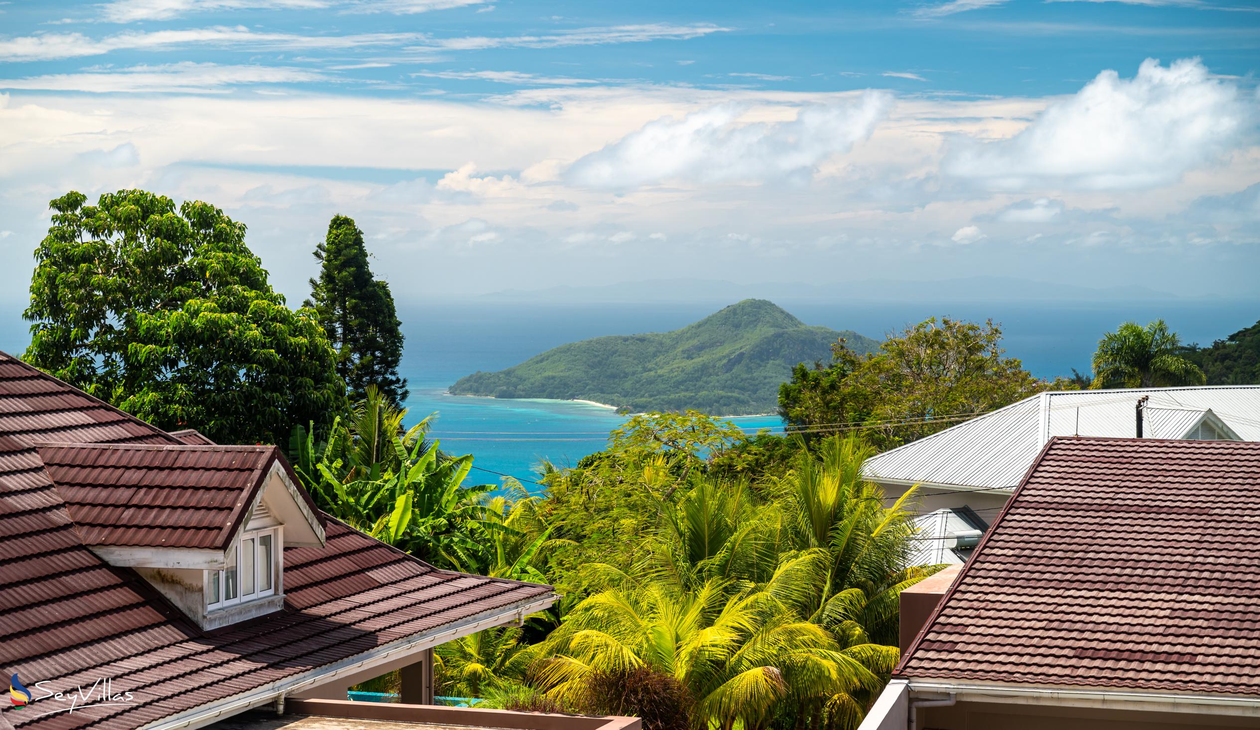 Foto 3: Cliffhanger Villas - Aussenbereich - Mahé (Seychellen)