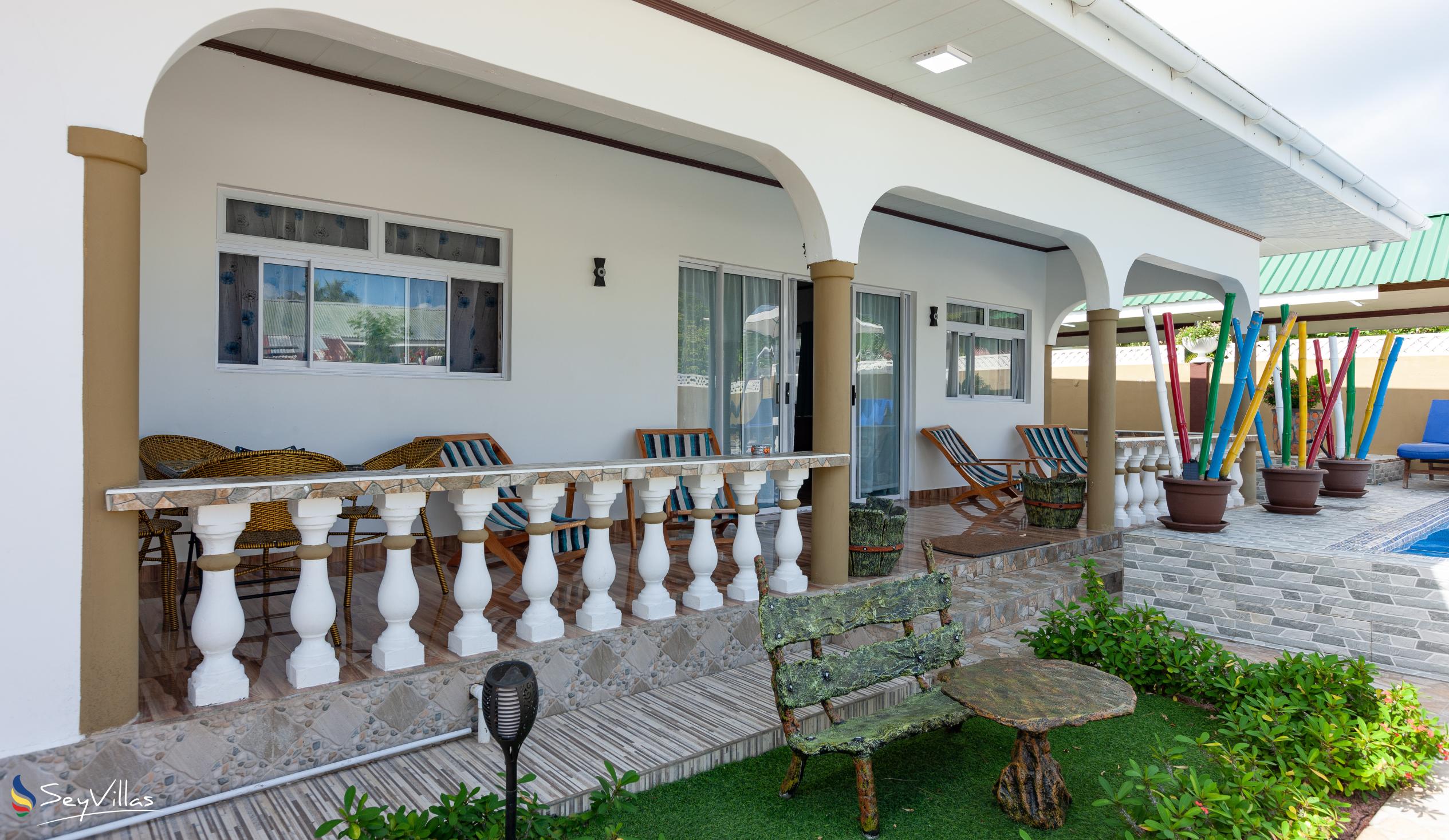Foto 8: Happy Stay Villa - Aussenbereich - Praslin (Seychellen)