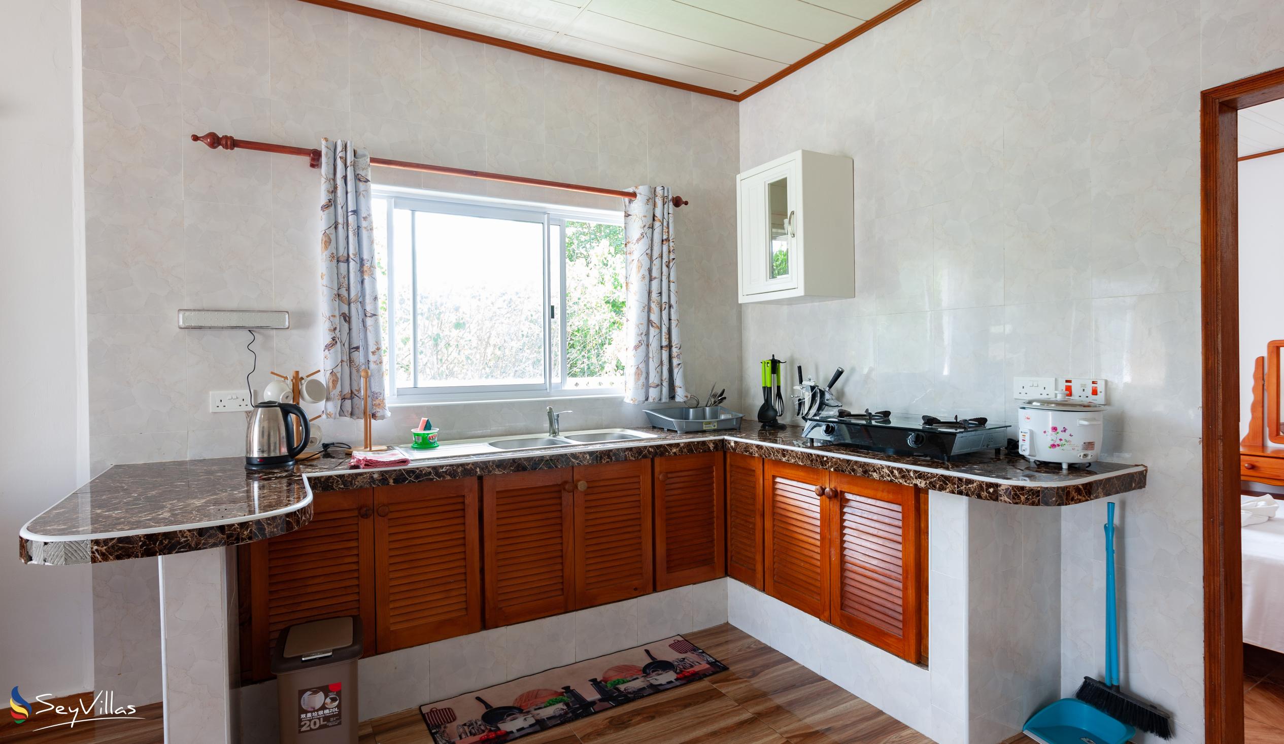 Photo 28: Happy Stay Villa - 1-Bedroom Apartment - Praslin (Seychelles)