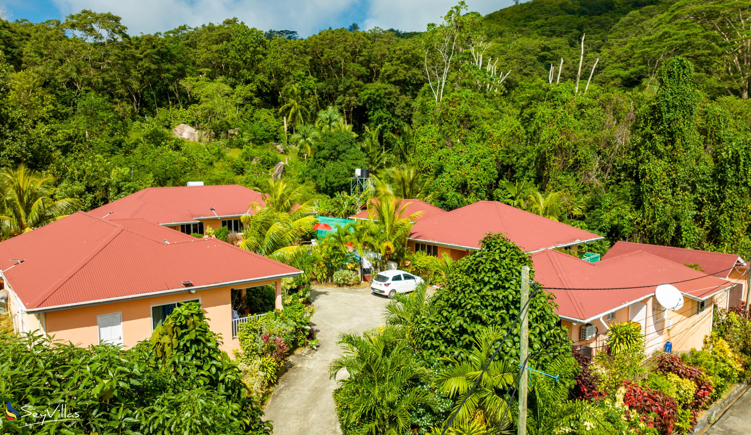 Foto 19: Alha Villa - Aussenbereich - Mahé (Seychellen)