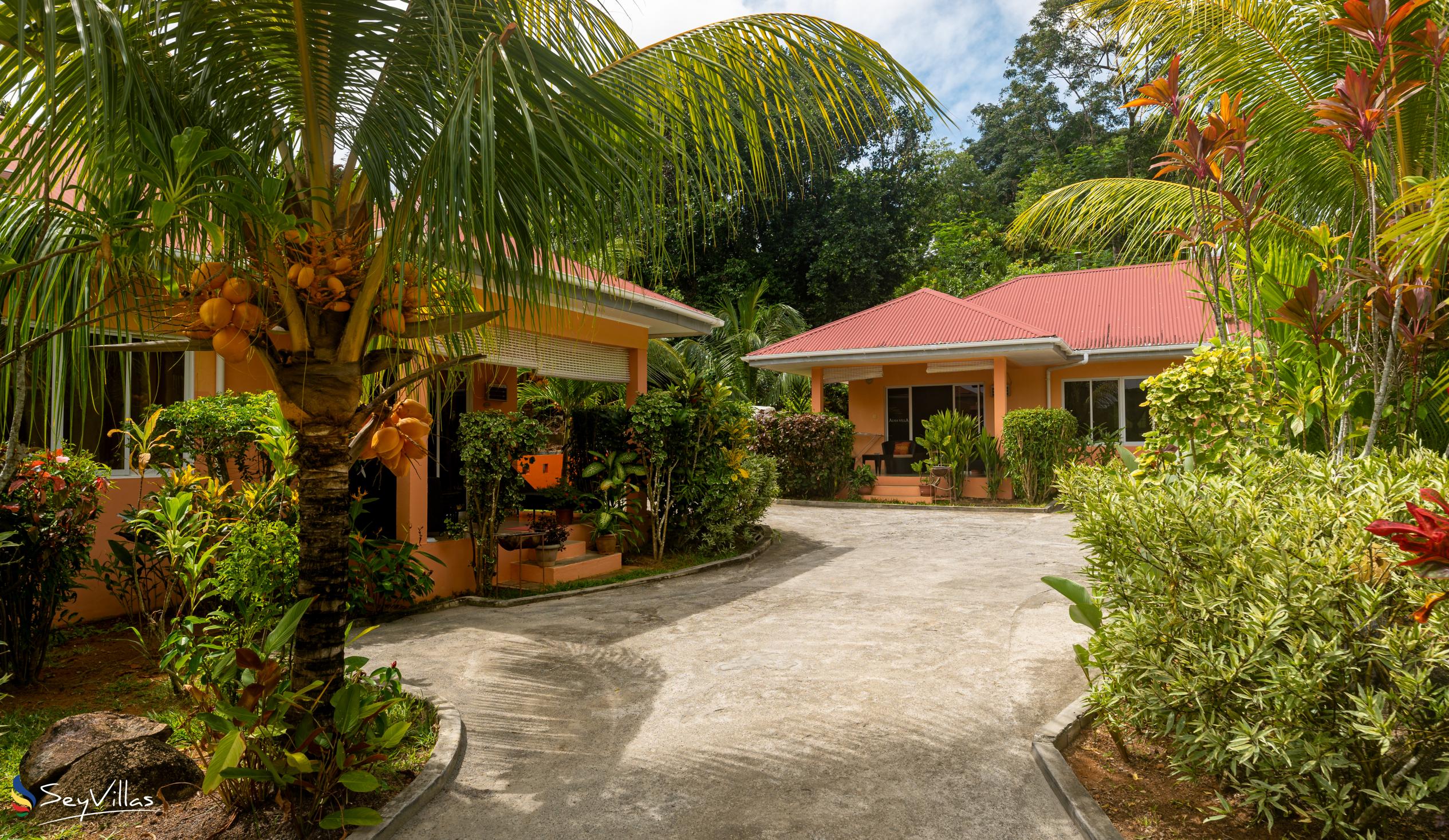 Photo 17: Alha Villa - Outdoor area - Mahé (Seychelles)