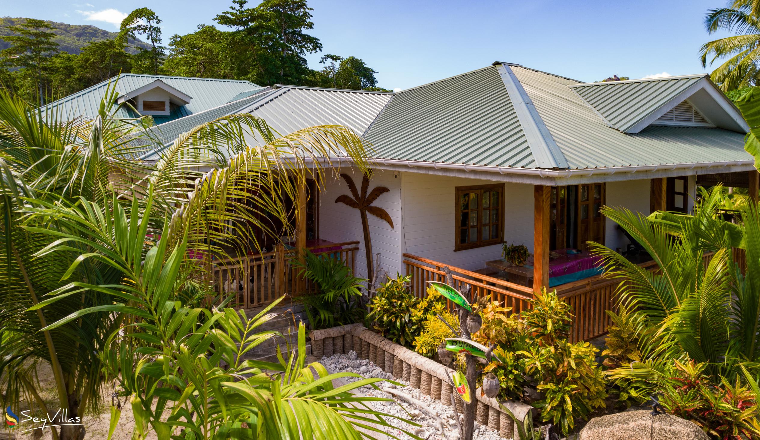 Foto 10: Coco de Mahi - Aussenbereich - La Digue (Seychellen)