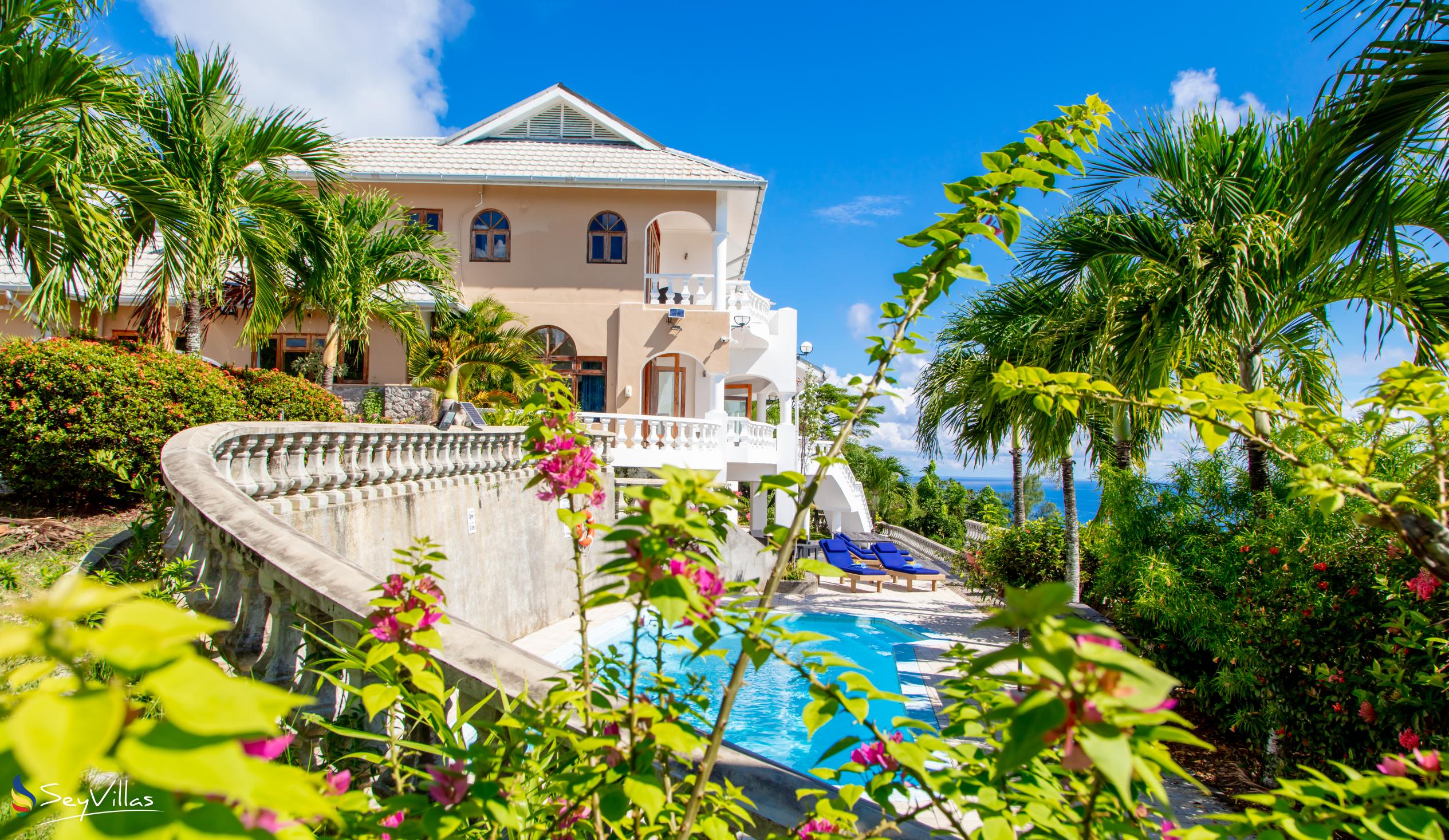 Foto 1: Blu Vista Villa - Aussenbereich - Mahé (Seychellen)