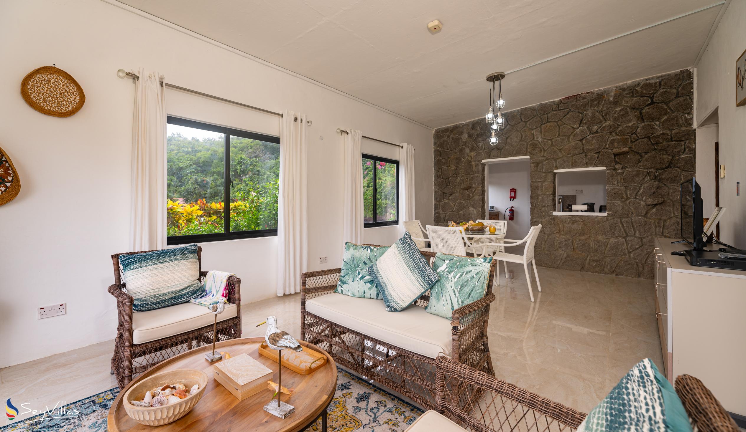 Foto 36: Ogumka 2 Self Catering Santa Maria - Villa mit 2 Schlafzimmern - Mahé (Seychellen)