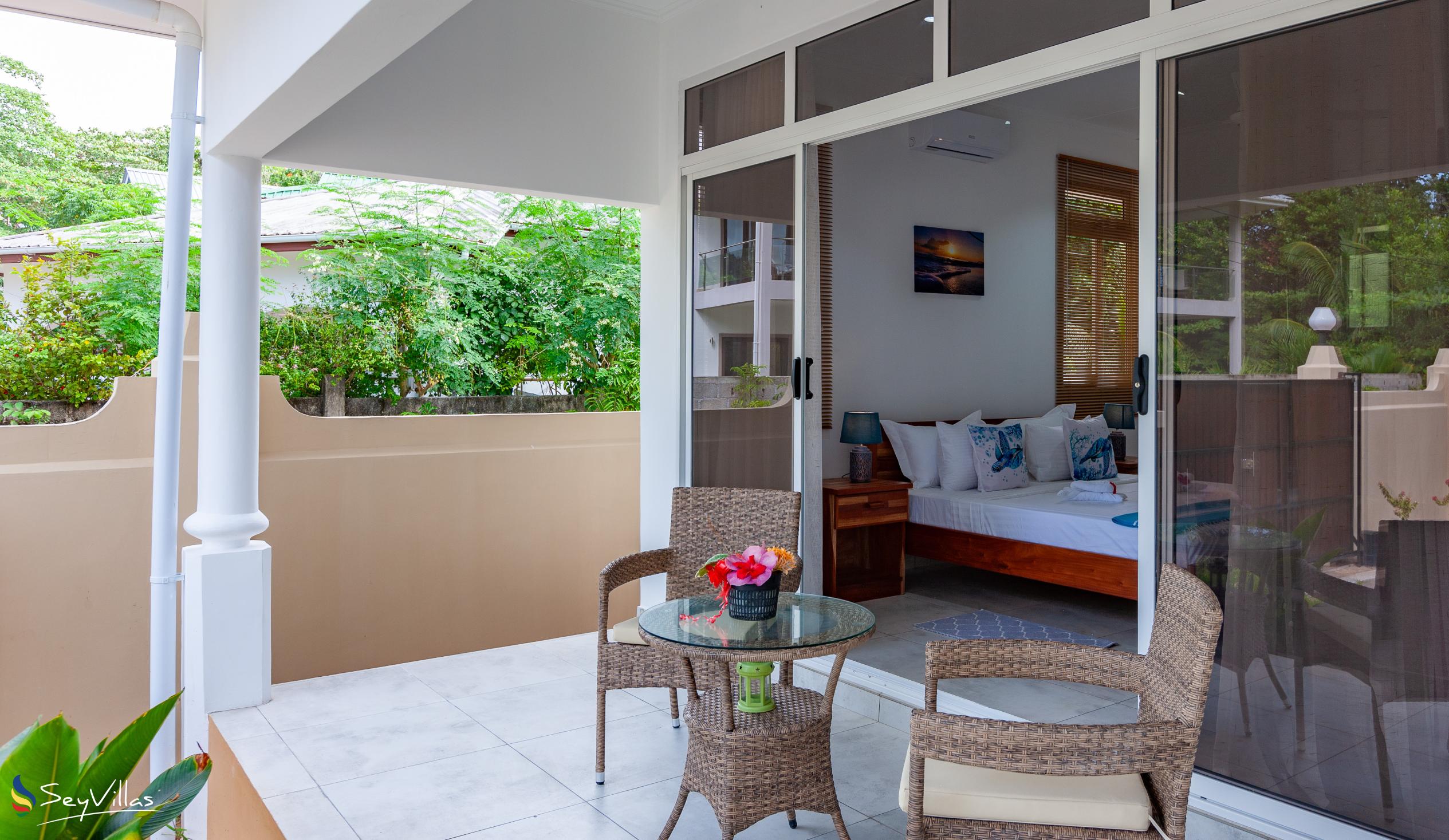 Foto 22: MacMillan's Holiday Villas - Chalet mit 2 Schlafzimmern - Praslin (Seychellen)