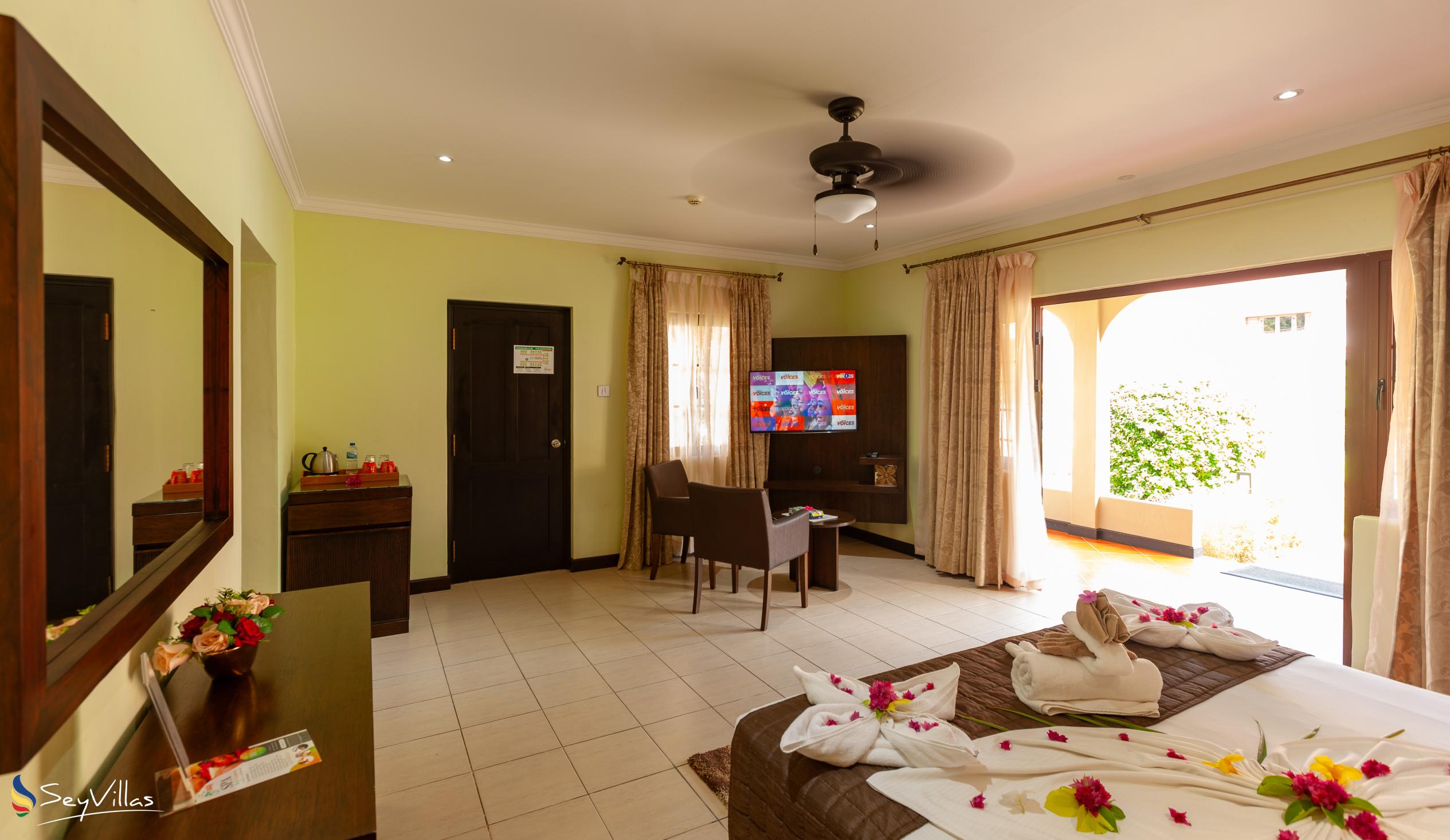 Foto 45: Oasis Hotel, Restaurant & Spa - Superior Zimmer - Praslin (Seychellen)