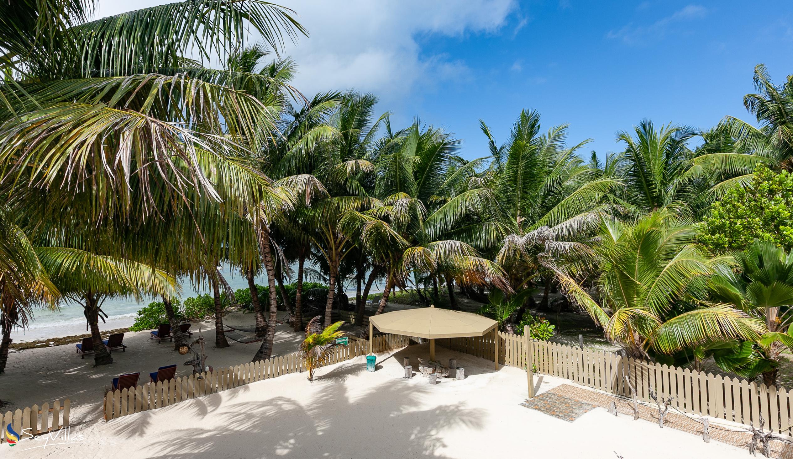 Foto 7: Seashell Beach Villa - Aussenbereich - Praslin (Seychellen)