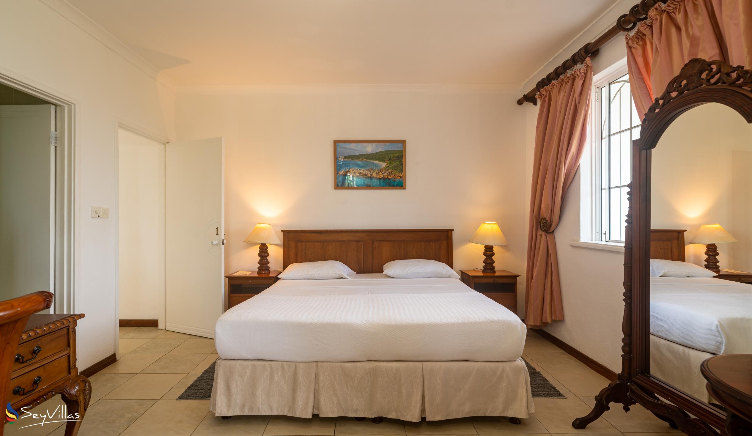 Foto 52: Beau Sejour Hotel - Standard Zimmer - Mahé (Seychellen)
