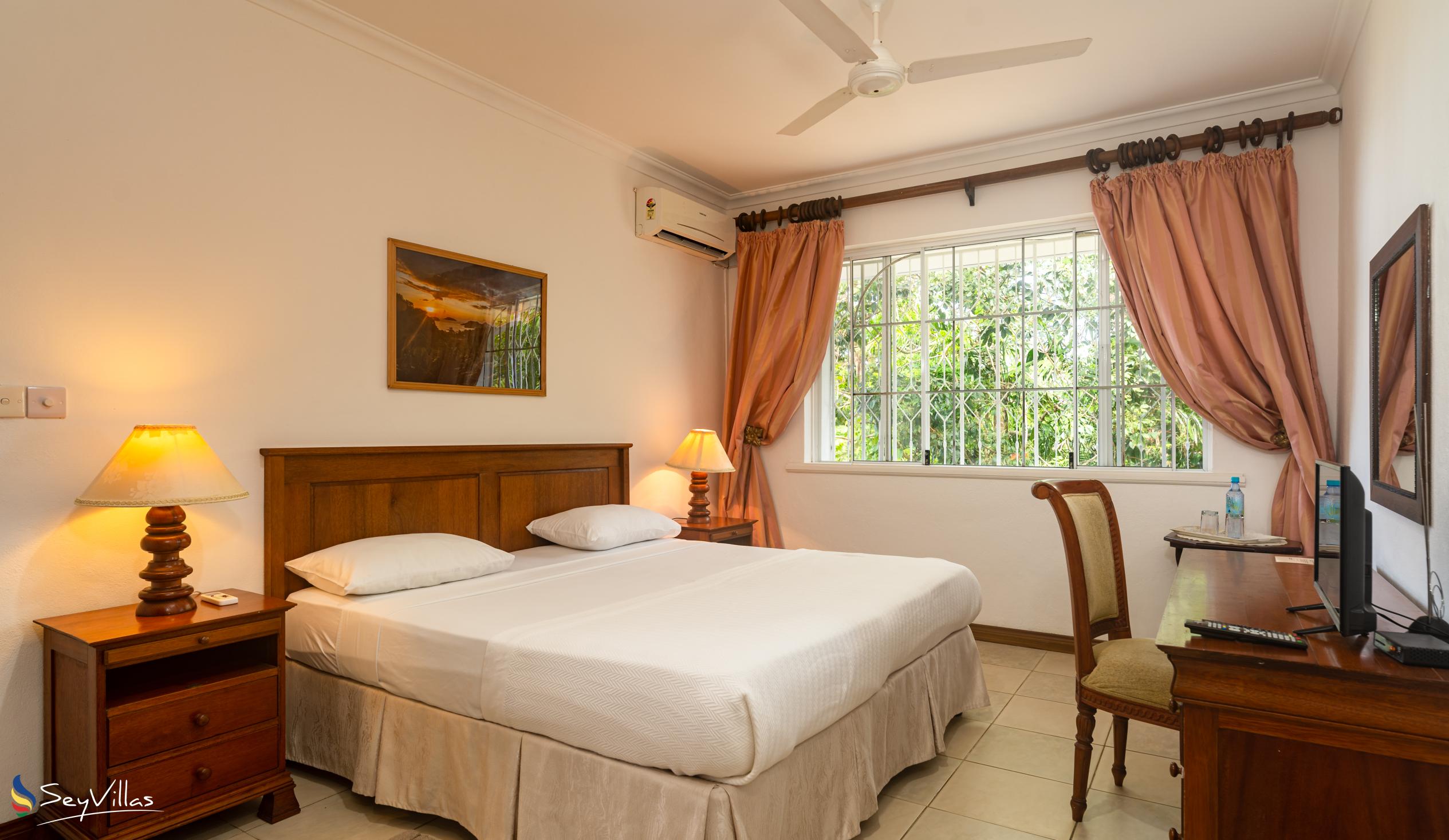 Photo 55: Beau Sejour Hotel - Standard Room - Mahé (Seychelles)