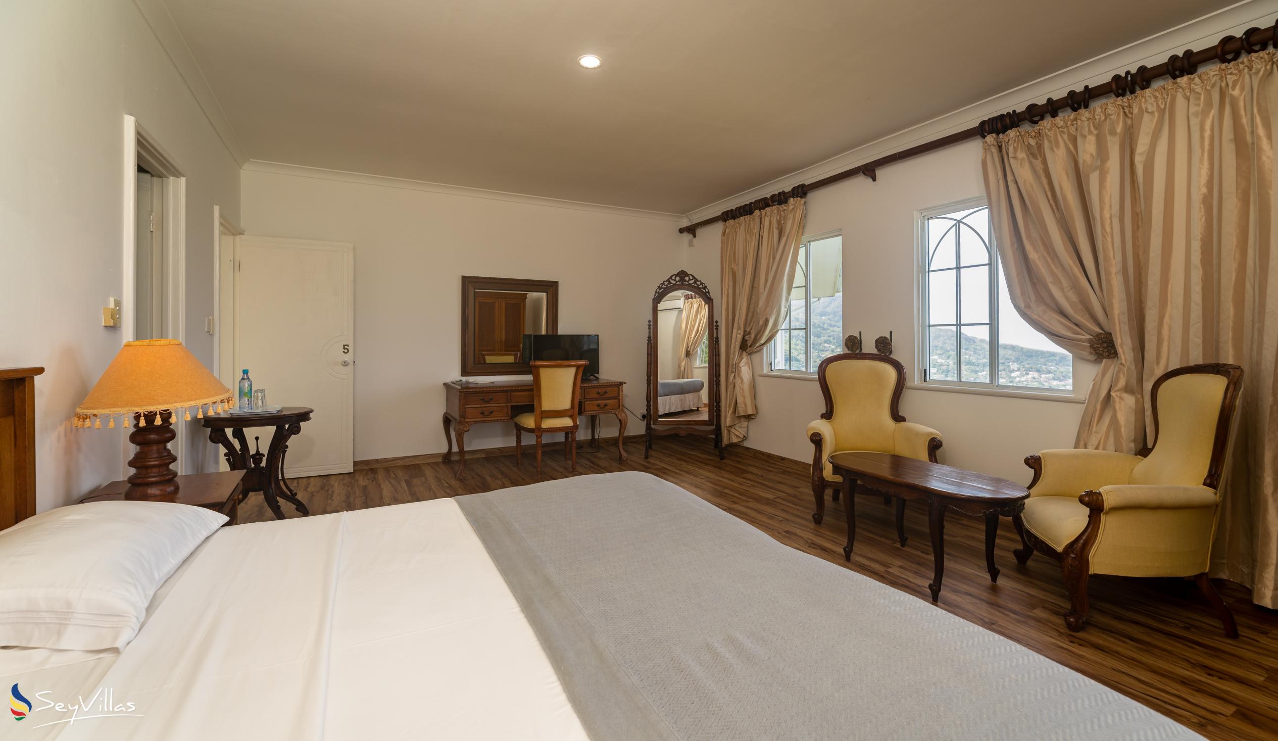 Foto 44: Beau Sejour Hotel - Standard Zimmer - Mahé (Seychellen)