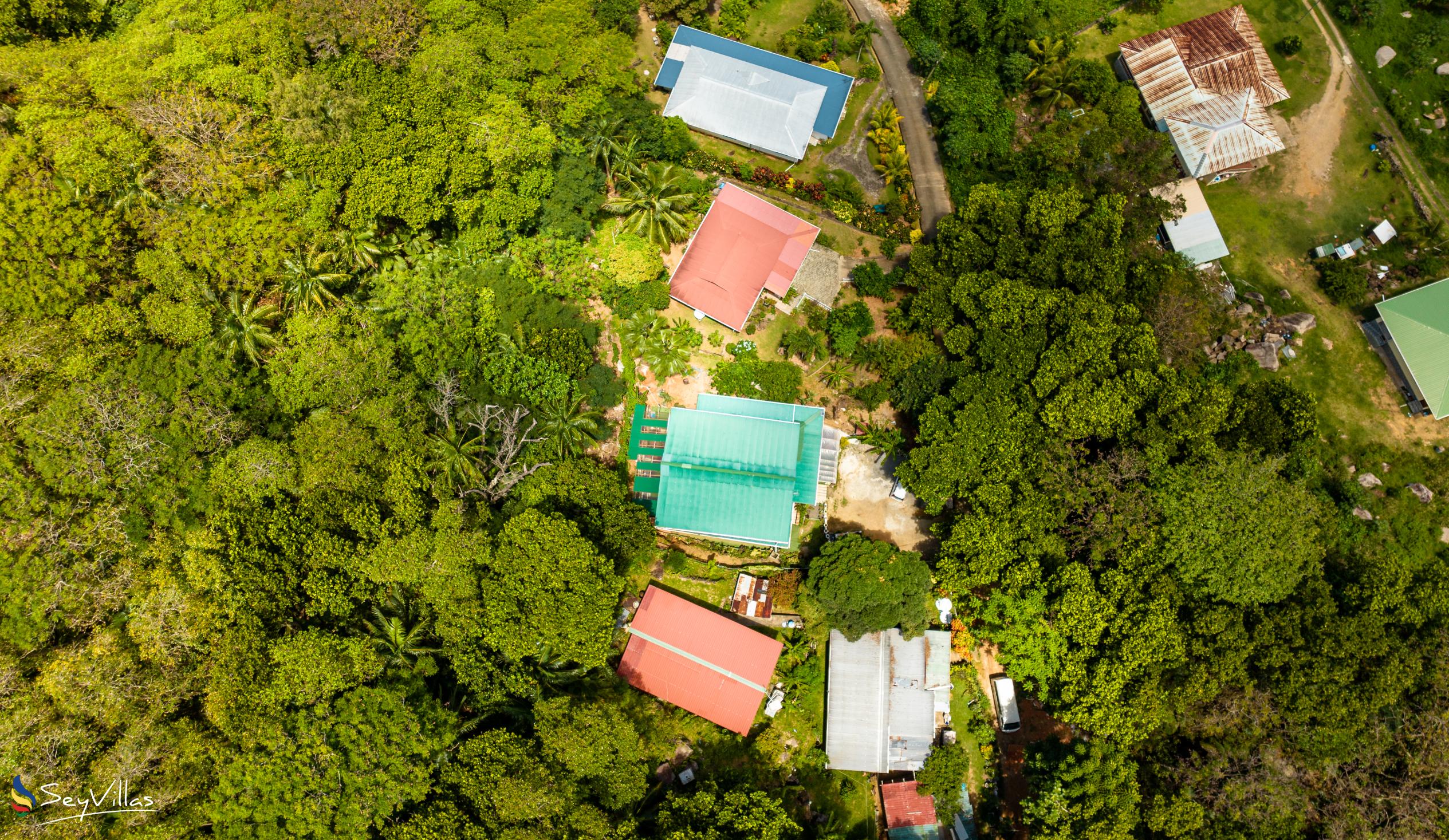 Photo 7: Tandif Villa Sea View - Outdoor area - Mahé (Seychelles)
