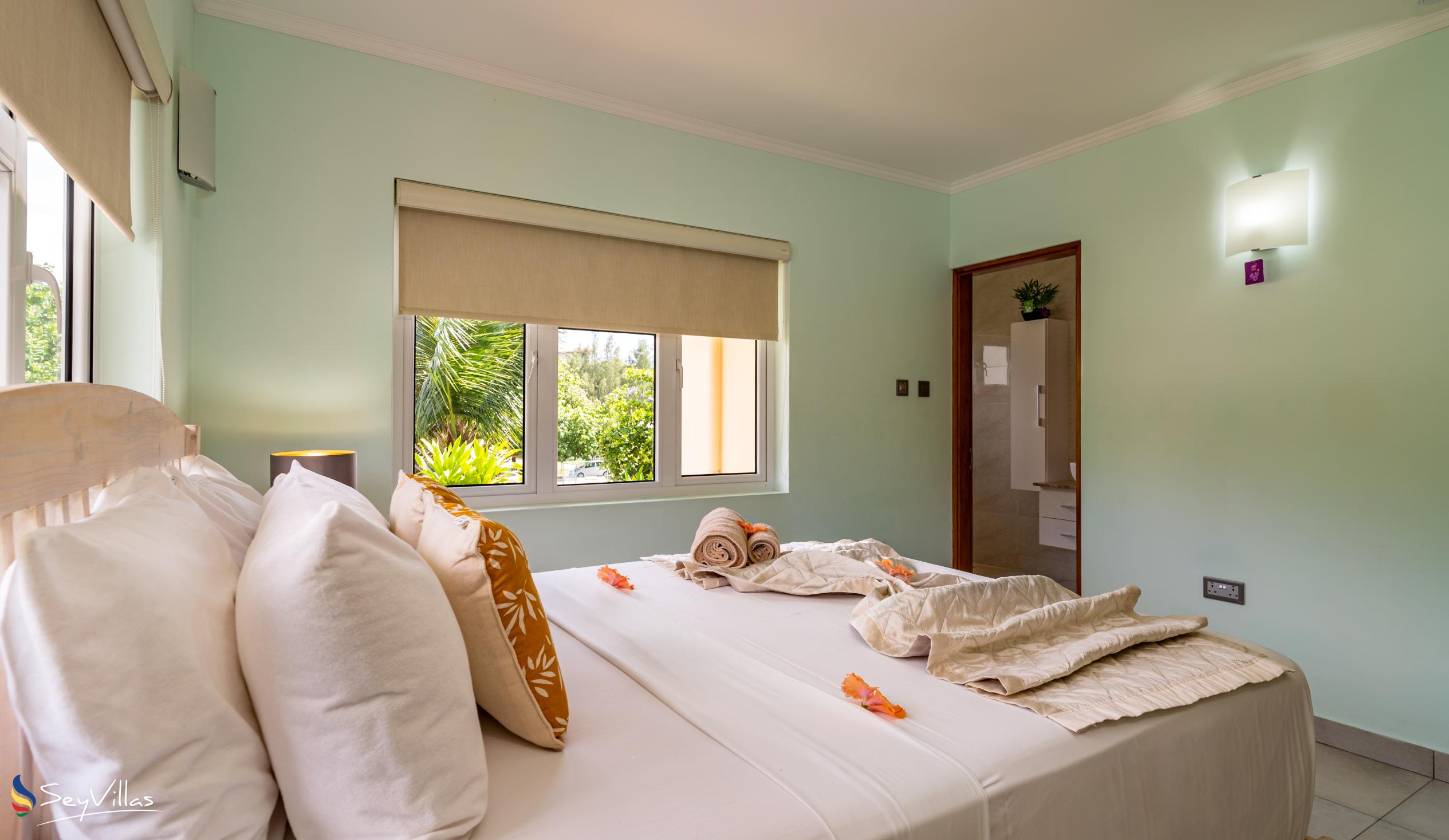 Photo 46: Mae Waterfront Apartments - 1-Bedroom Apartment - Mahé (Seychelles)