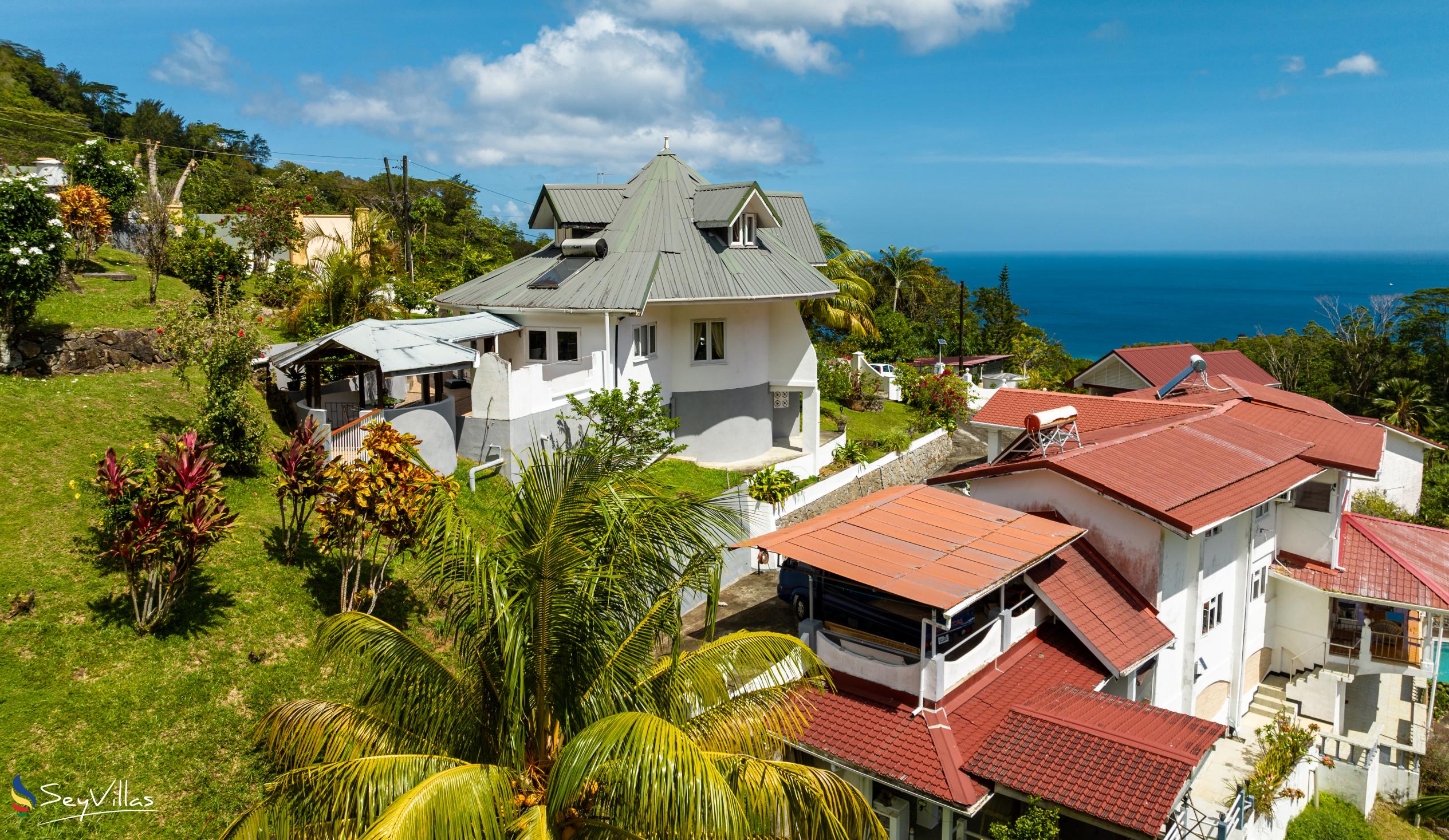 Photo 5: Casuarina Hill Villa - Outdoor area - Mahé (Seychelles)