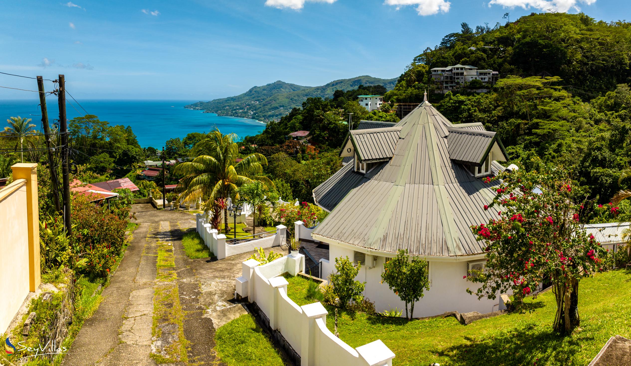 Photo 1: Casuarina Hill Villa - Outdoor area - Mahé (Seychelles)