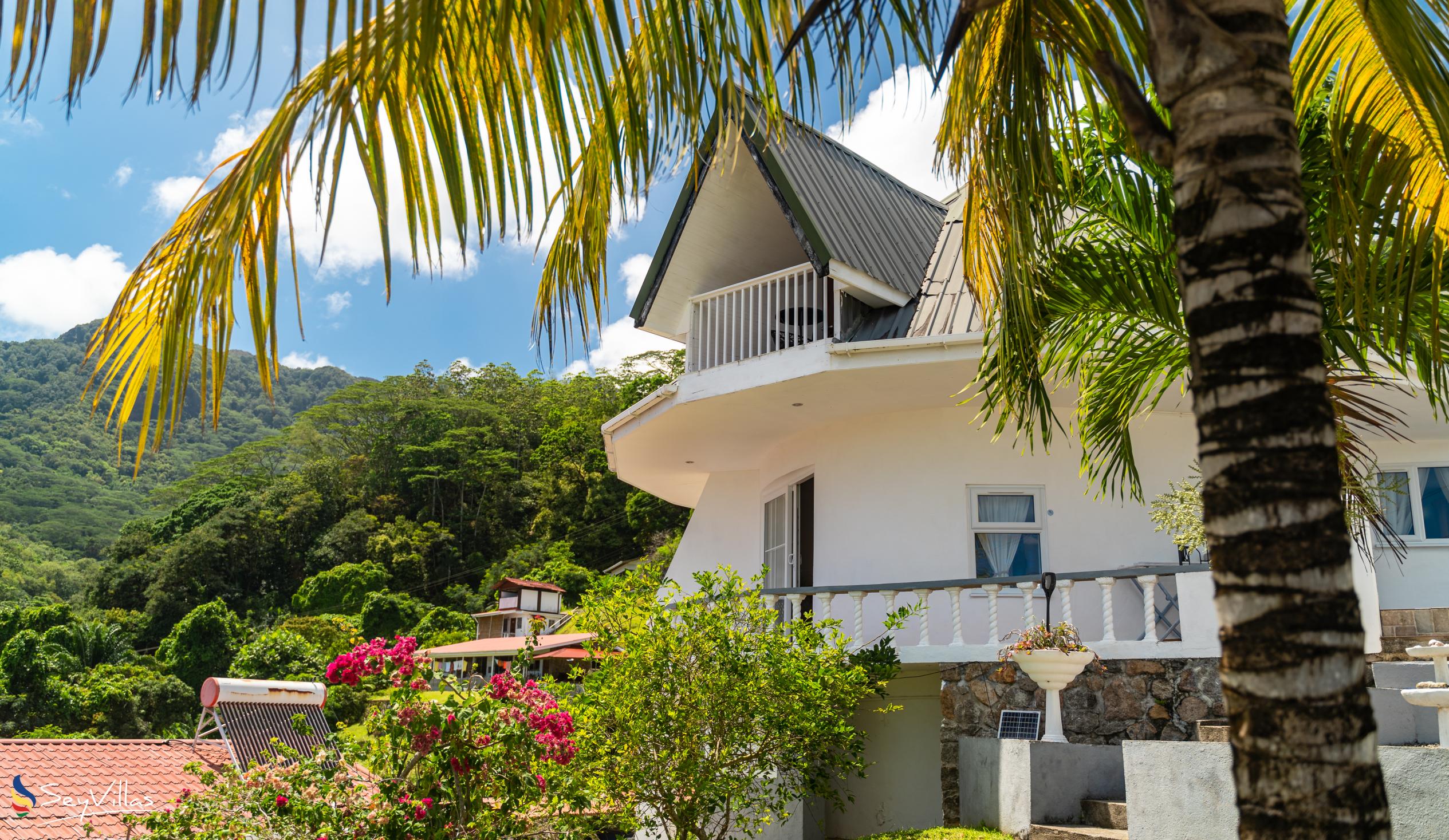 Foto 15: Casuarina Hill Villa - Aussenbereich - Mahé (Seychellen)