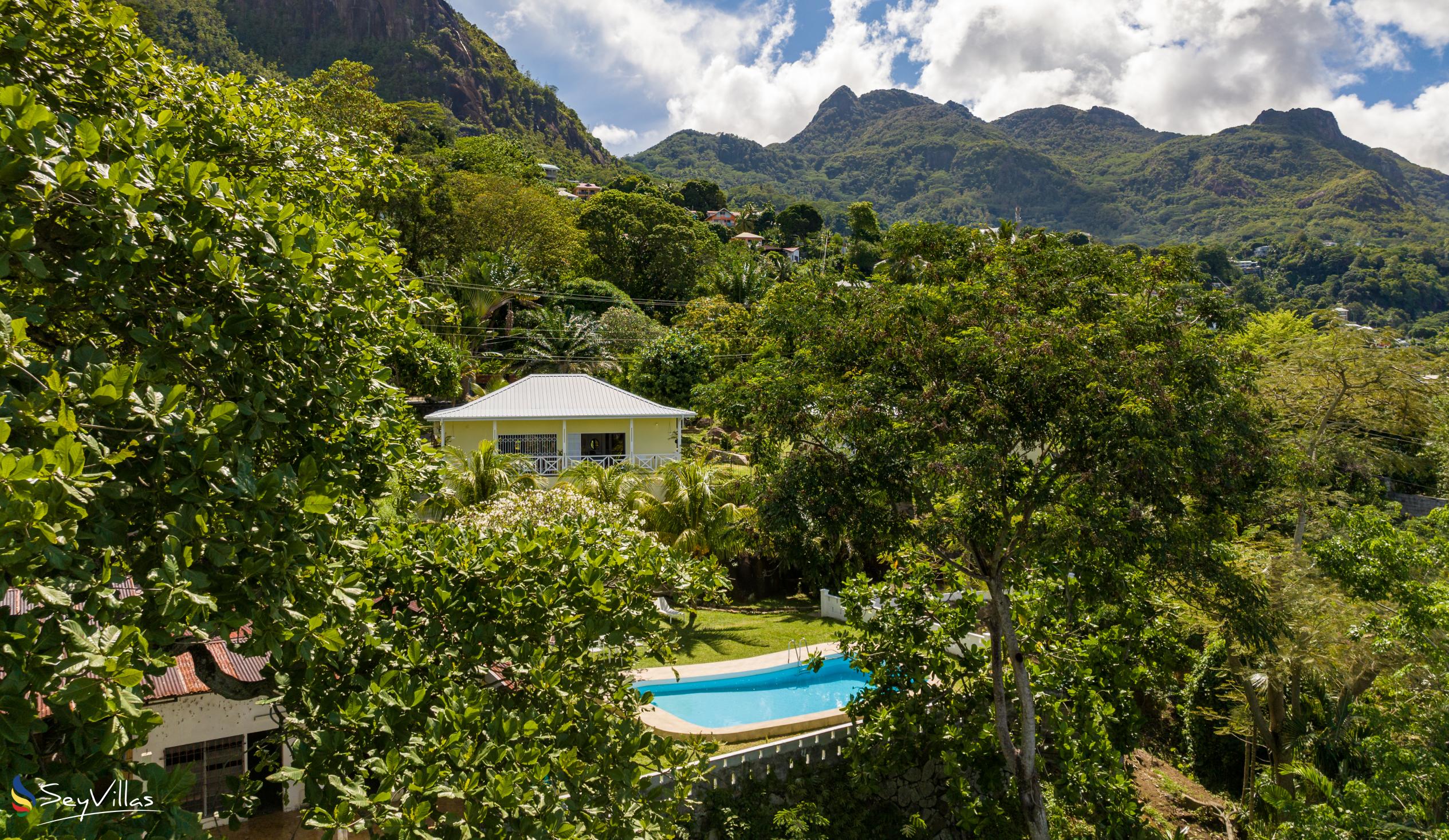Foto 16: Naturalis Oceanview Residences - Aussenbereich - Mahé (Seychellen)