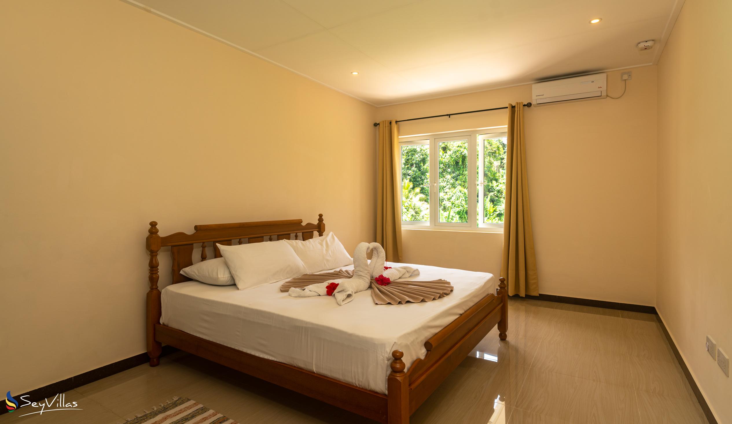 Foto 51: JAIDSS Holiday Apartments - 2-Schlafzimmer-Appartement - Mahé (Seychellen)