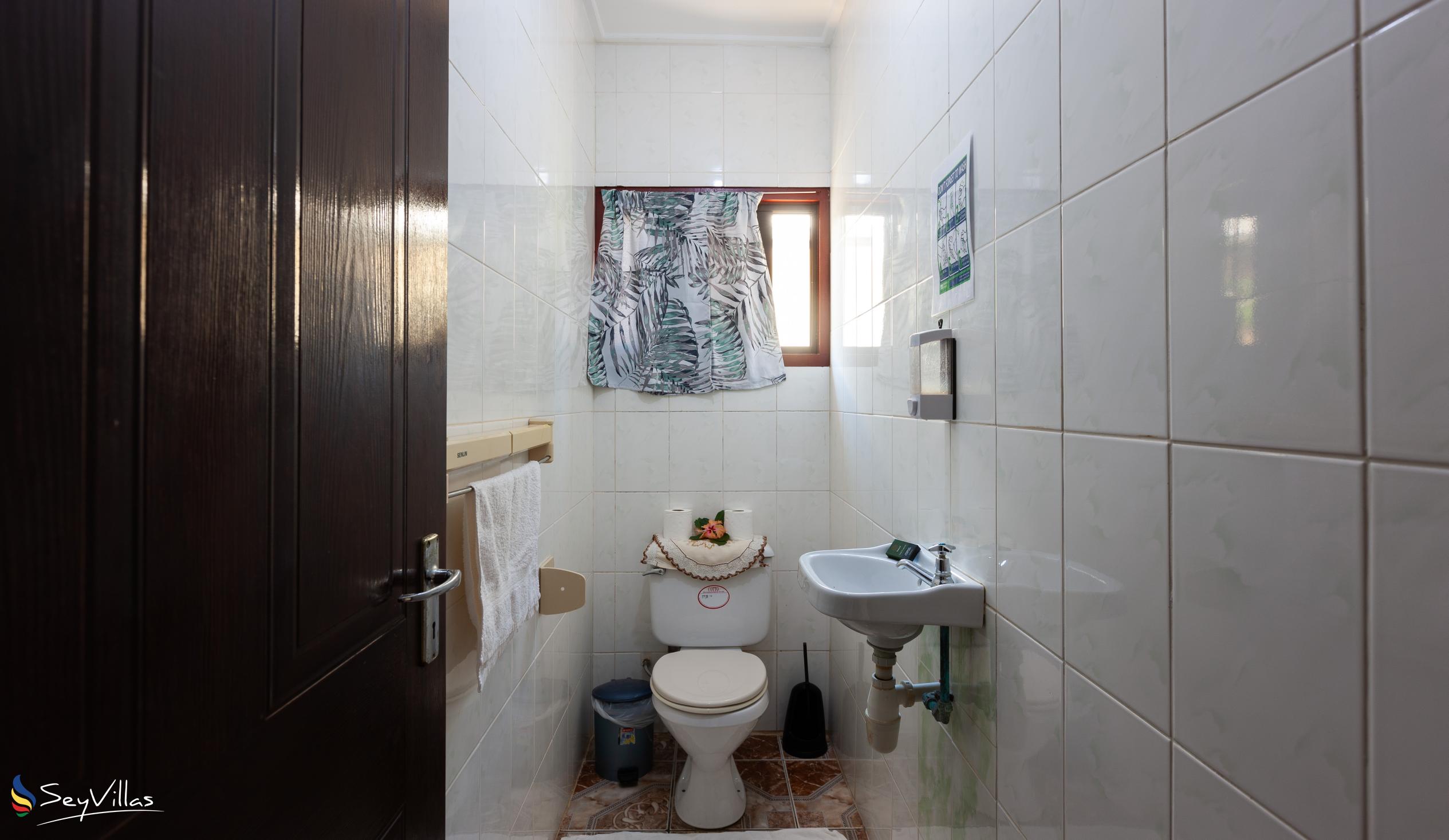 Photo 49: Dan Kazou - 2-Bedroom Apartment - La Digue (Seychelles)
