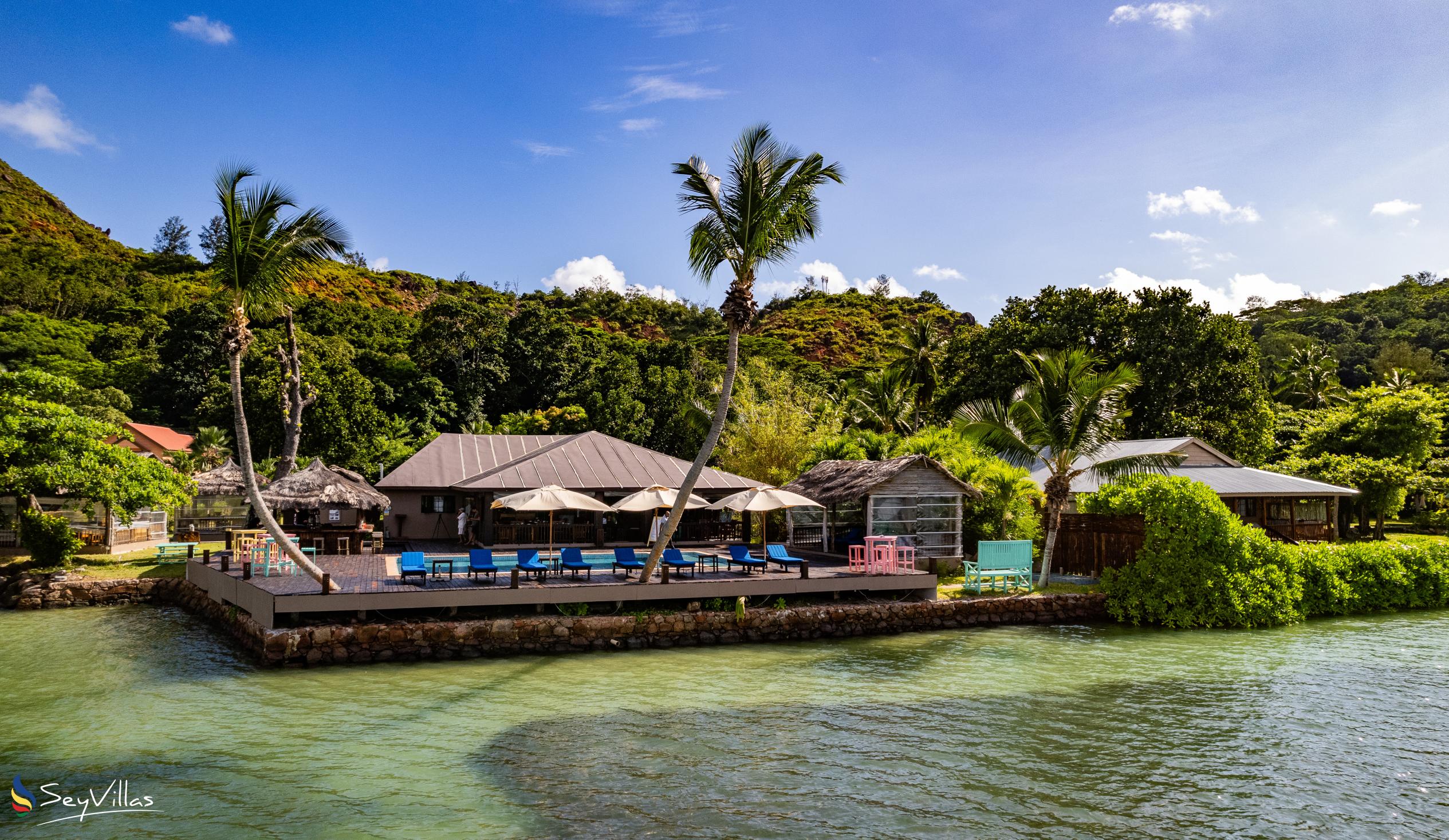 Photo 6: Le Vasseur La Buse Eco Resort - Outdoor area - Praslin (Seychelles)