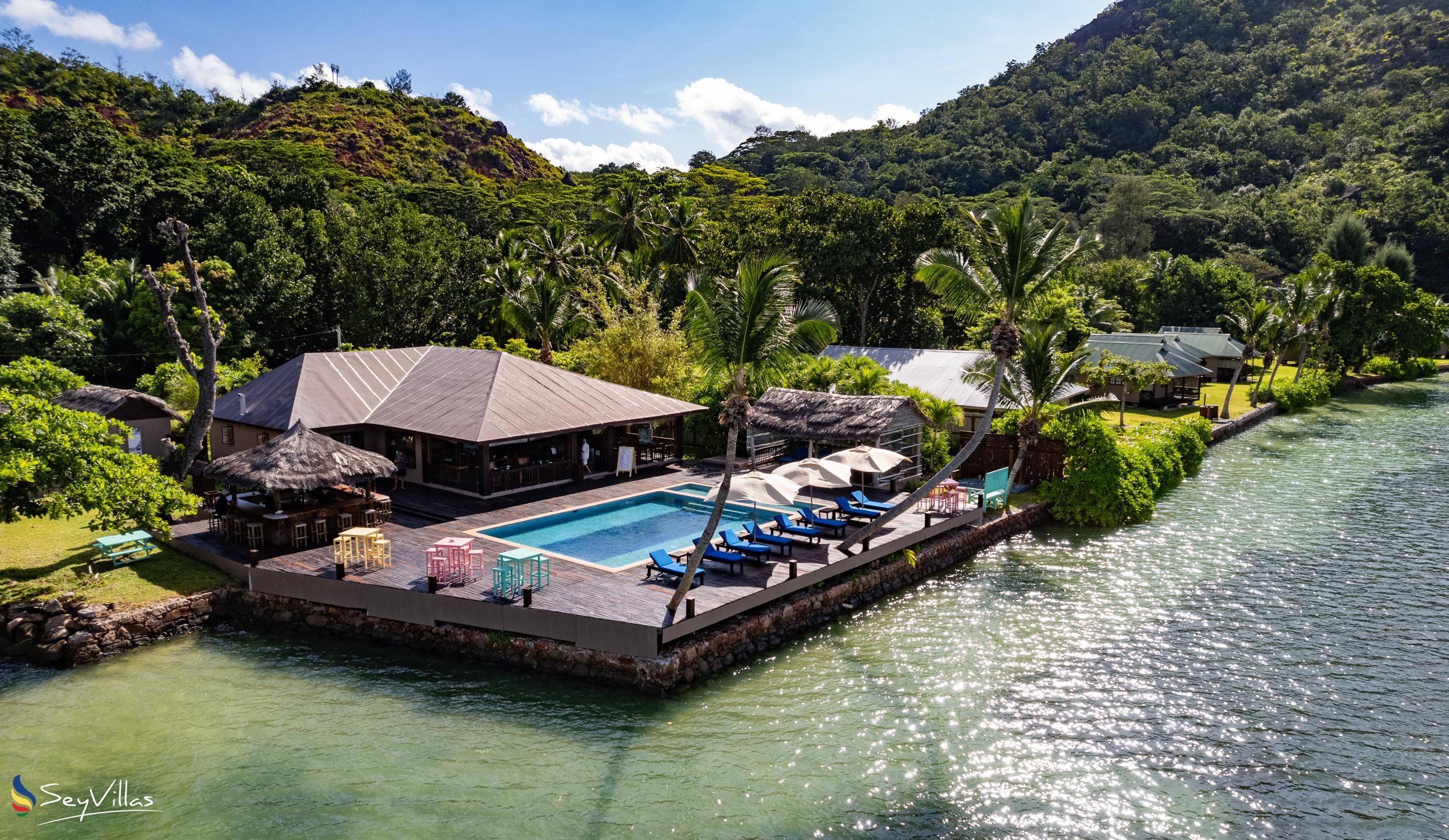Photo 1: Le Vasseur La Buse Eco Resort - Outdoor area - Praslin (Seychelles)