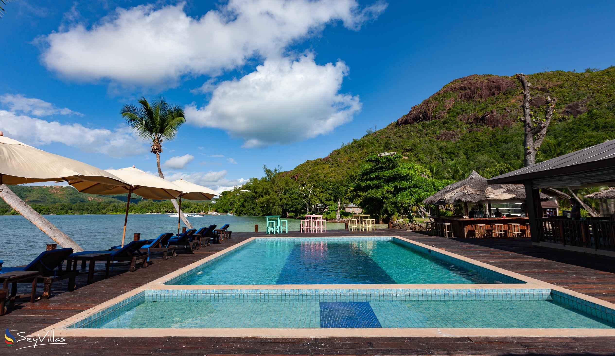 Foto 10: Le Vasseur La Buse Eco Resort - Aussenbereich - Praslin (Seychellen)