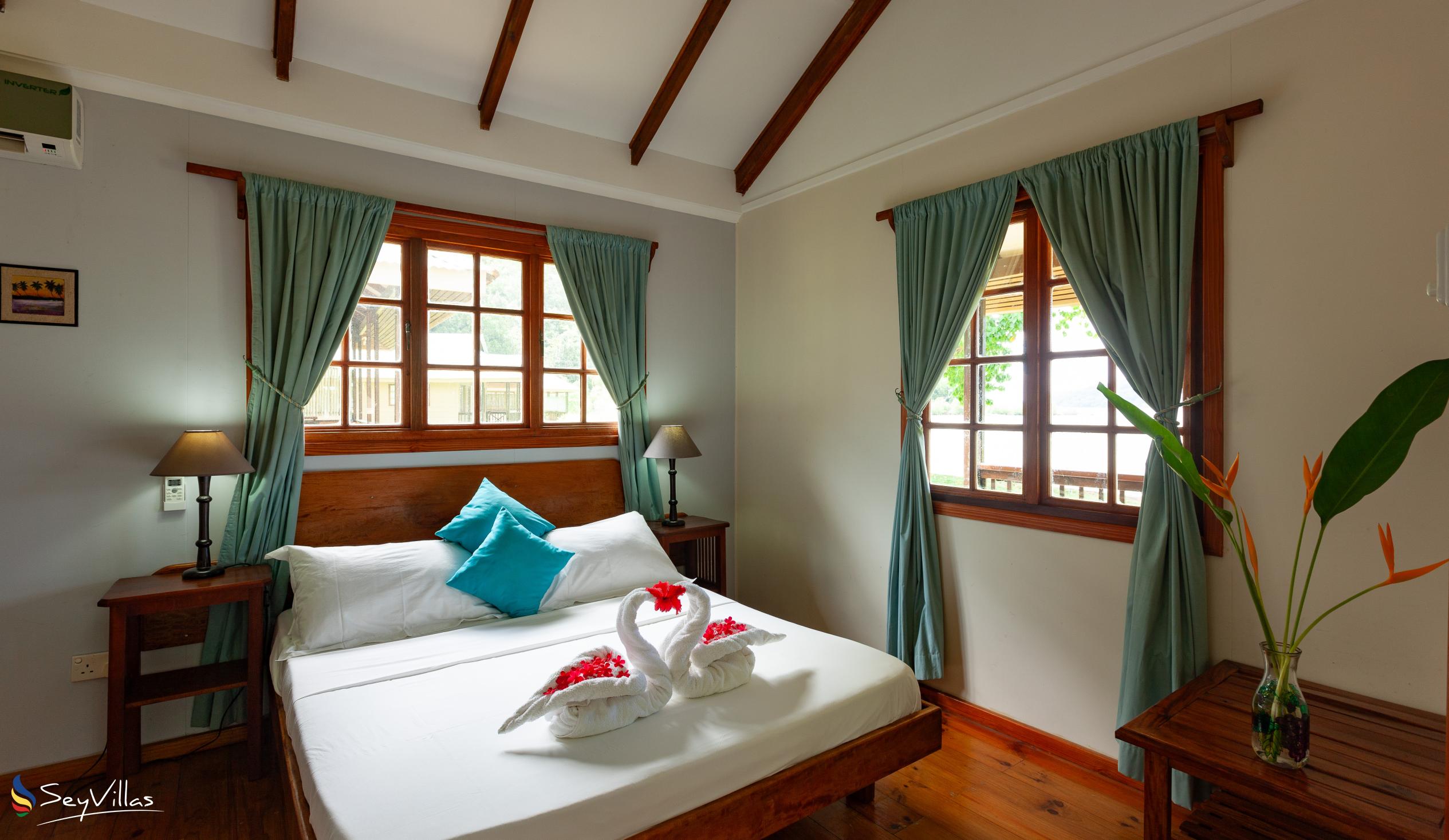 Photo 52: Le Vasseur La Buse Eco Resort - 1-Bedroom Beachfront Bungalow - Praslin (Seychelles)