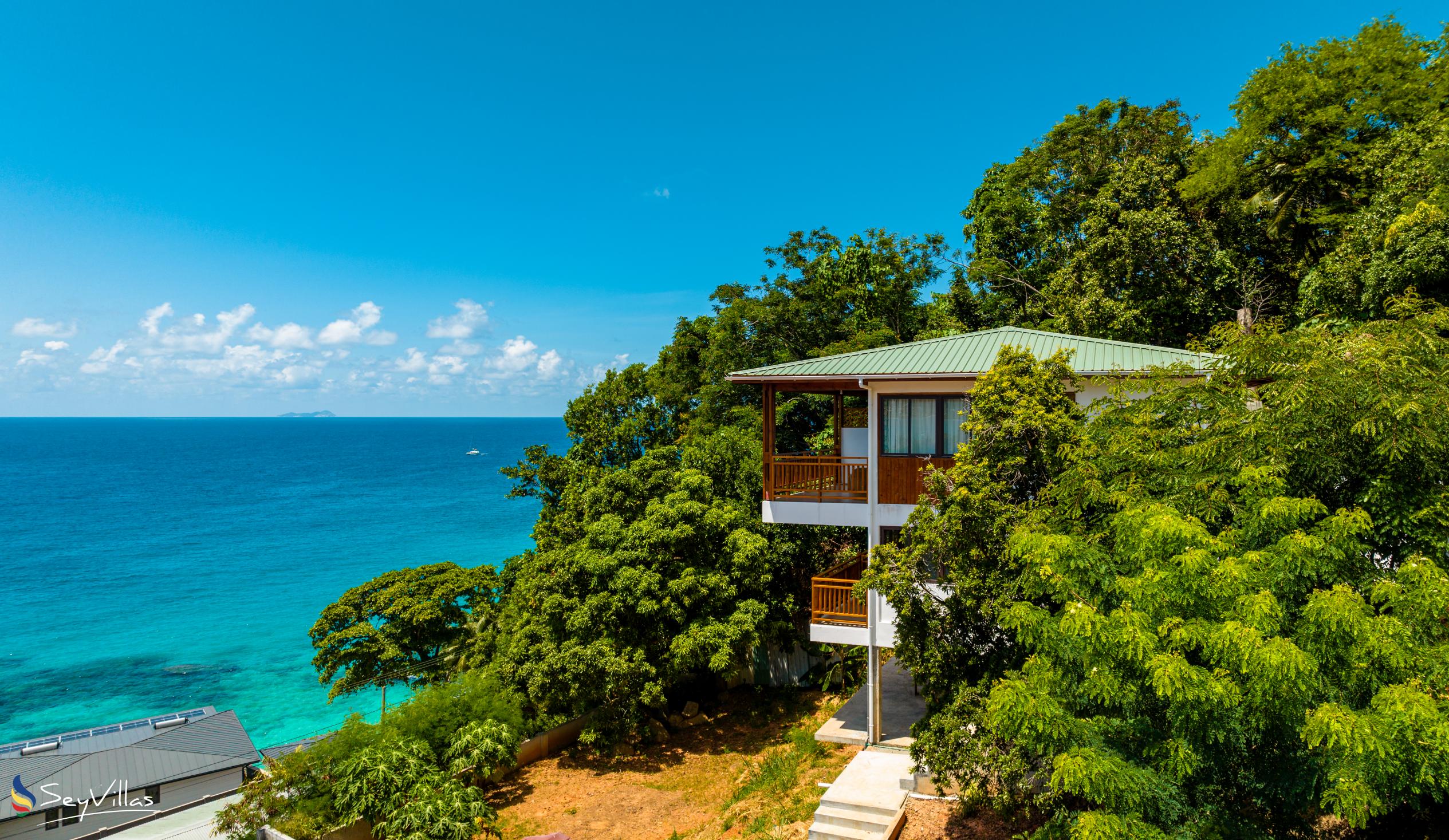 Foto 1: Sunbird Villas - Aussenbereich - Mahé (Seychellen)