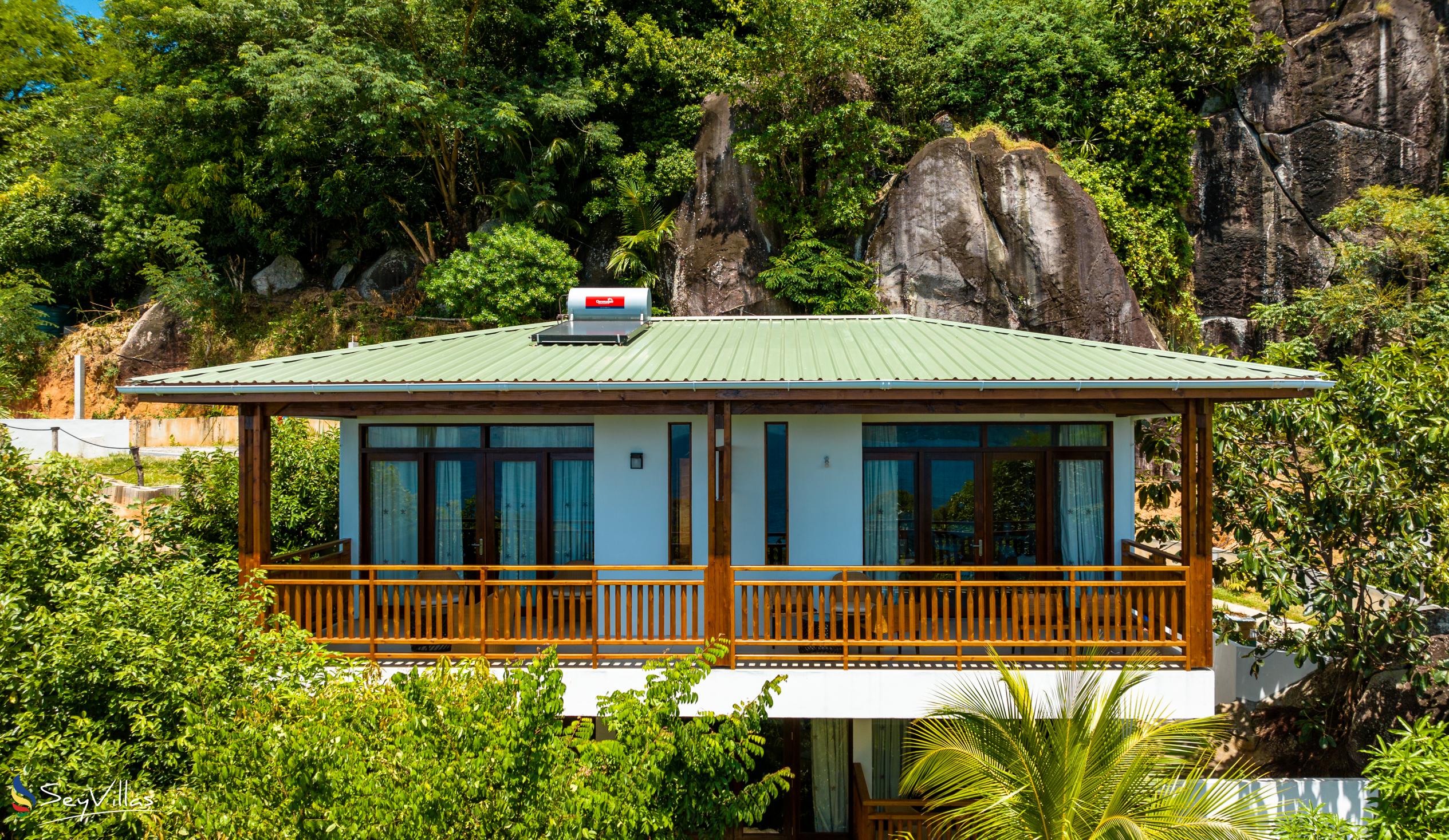 Photo 5: Sunbird Villas - Outdoor area - Mahé (Seychelles)
