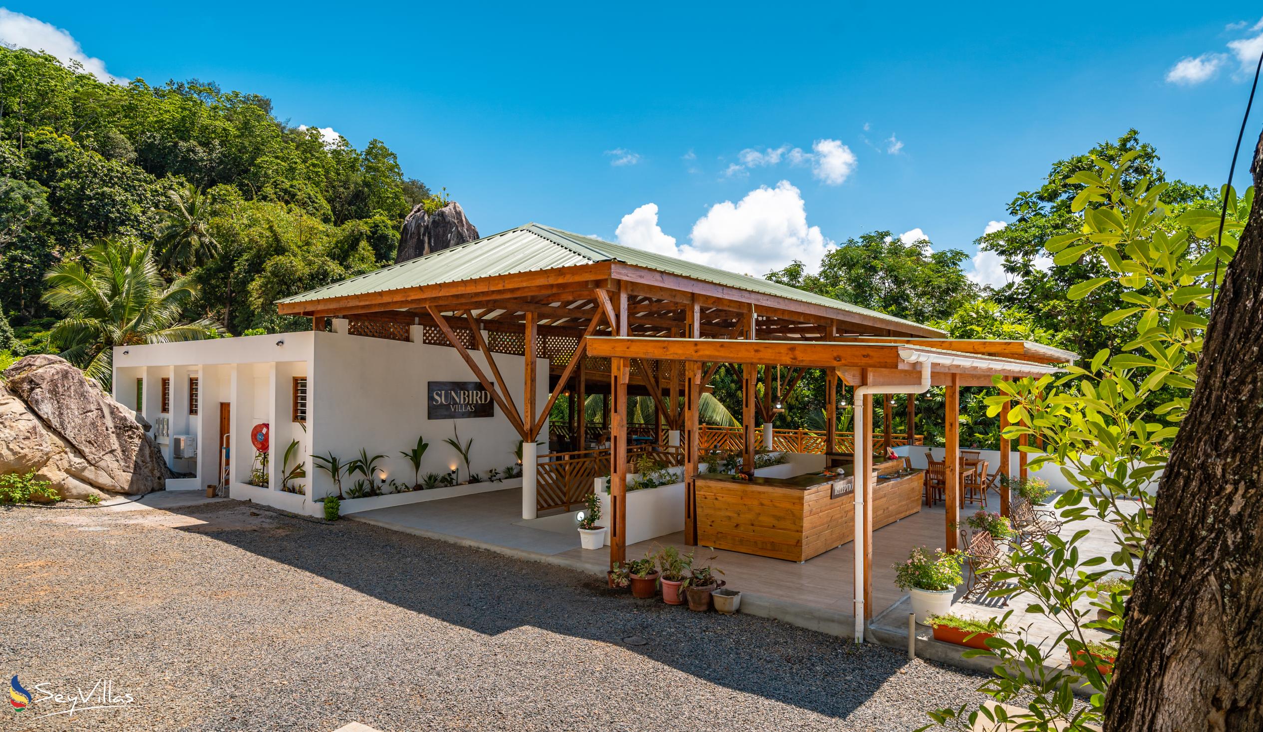 Photo 9: Sunbird Villas - Outdoor area - Mahé (Seychelles)
