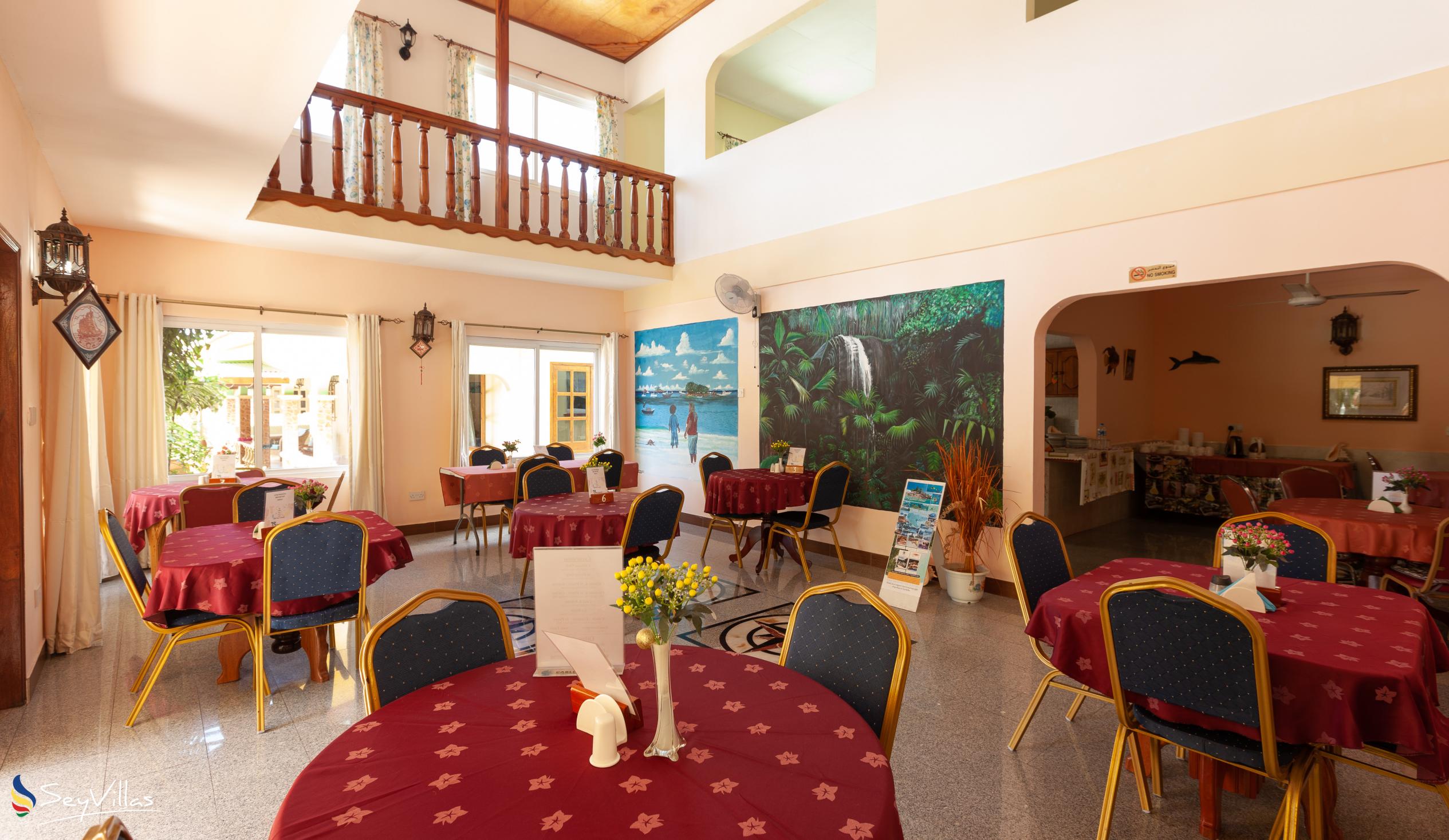 Photo 40: Villa Bananier - Indoor area - Praslin (Seychelles)