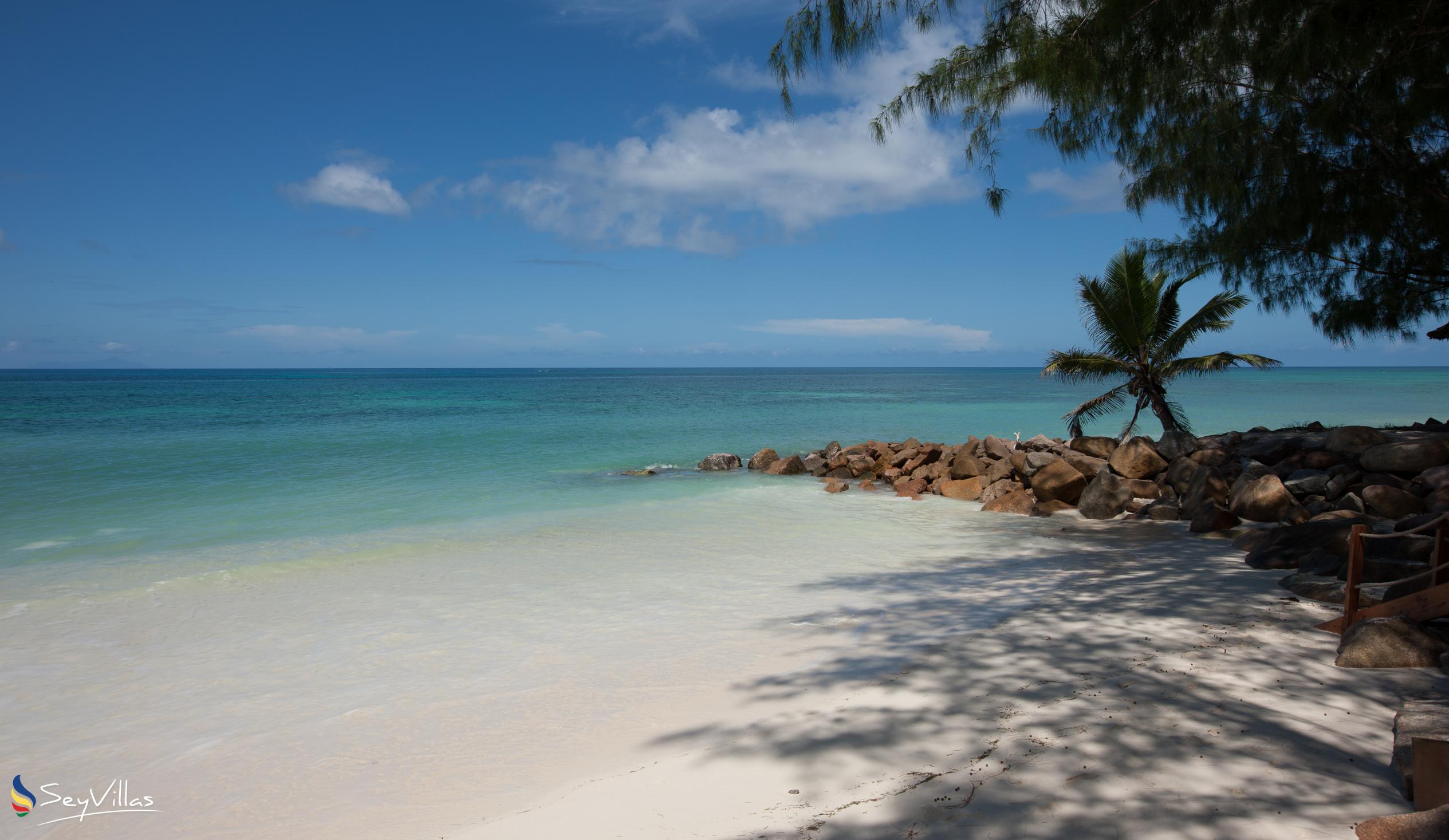 Foto 48: Castello Beach Hotel - Aussenbereich - Praslin (Seychellen)