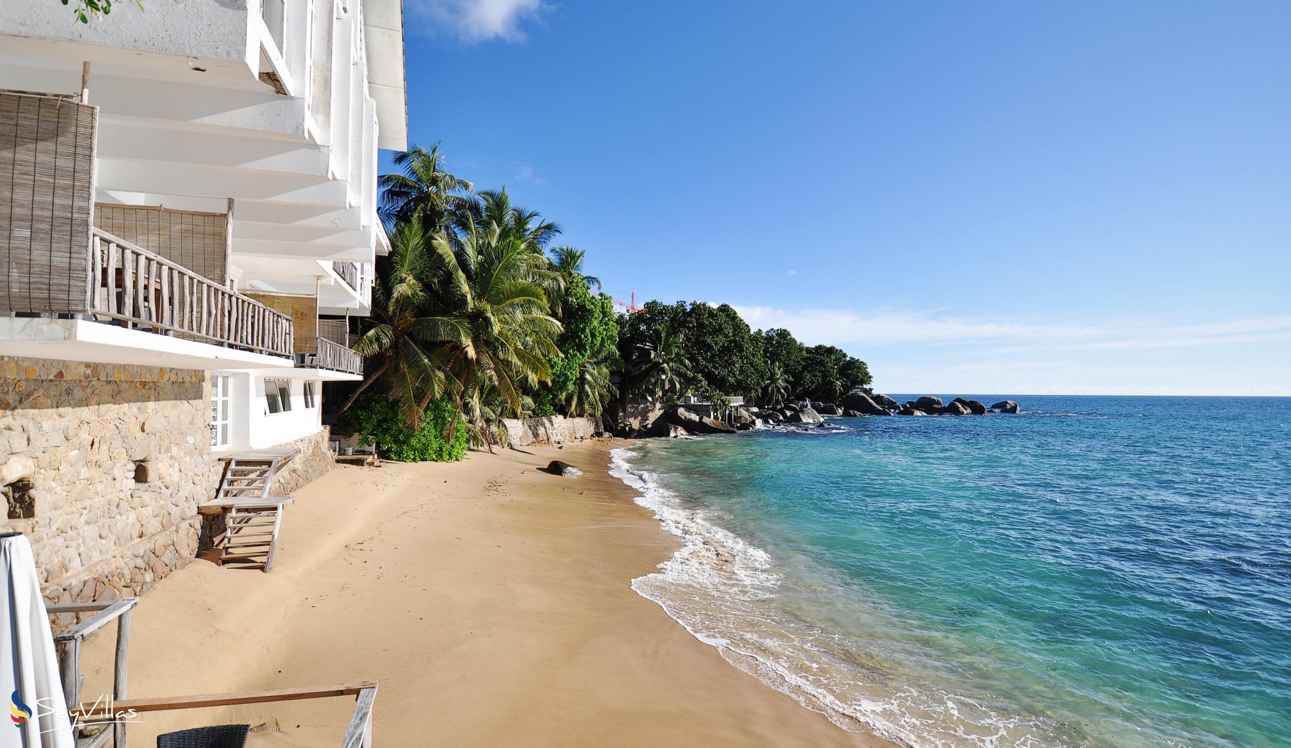 Photo 3: Bliss Hotel - Outdoor area - Mahé (Seychelles)