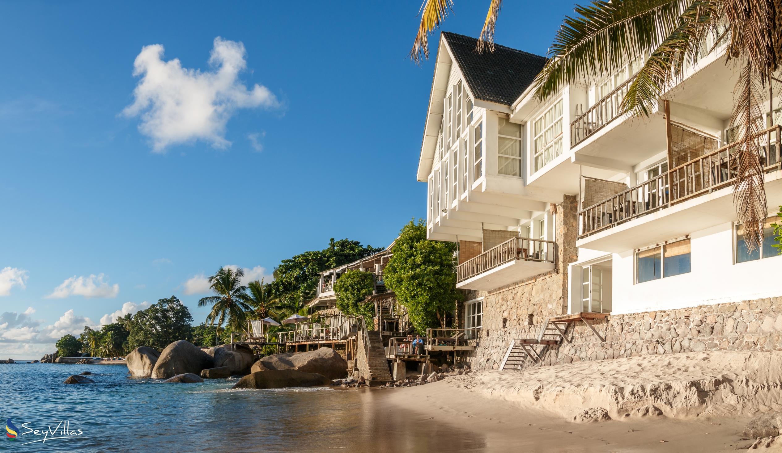 Photo 1: Bliss Hotel - Outdoor area - Mahé (Seychelles)